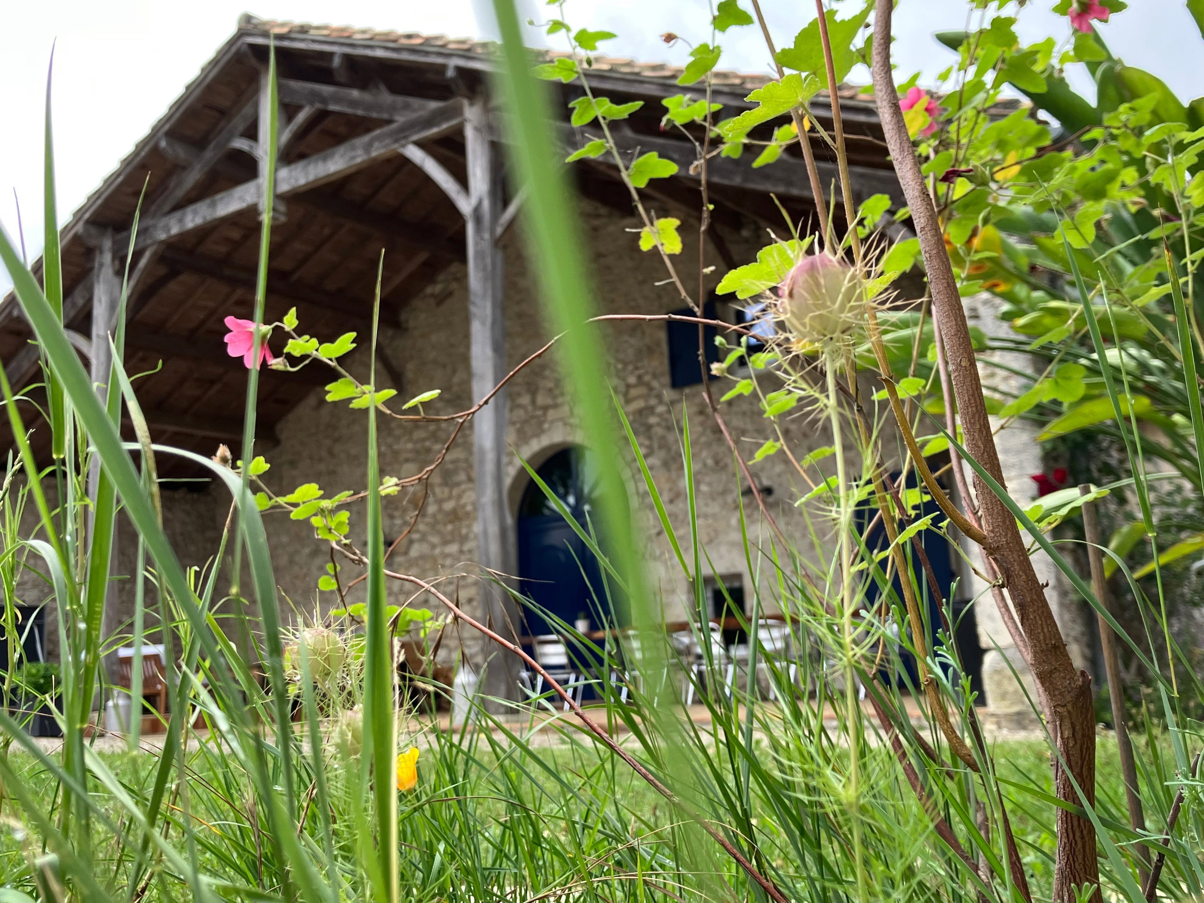 Maison nature à Sainte Colombe de Villeneuve