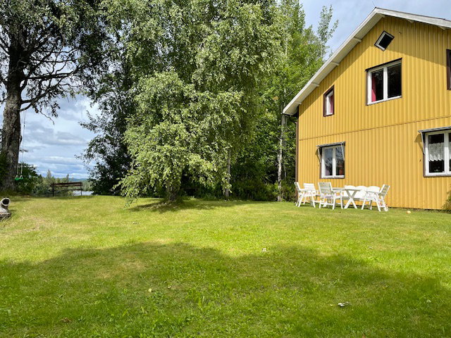 - image: 14