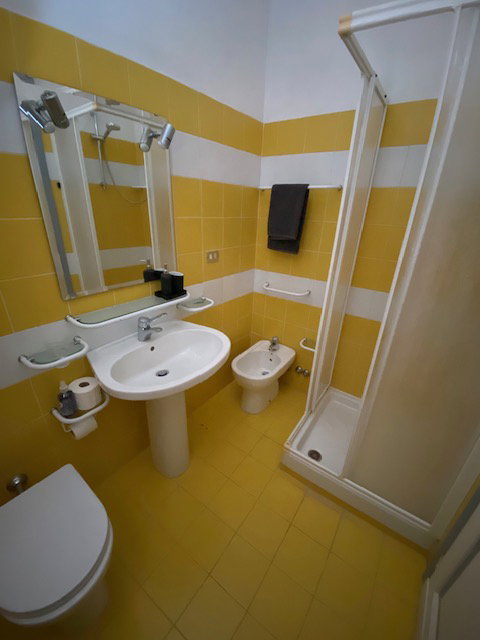 - image: 14