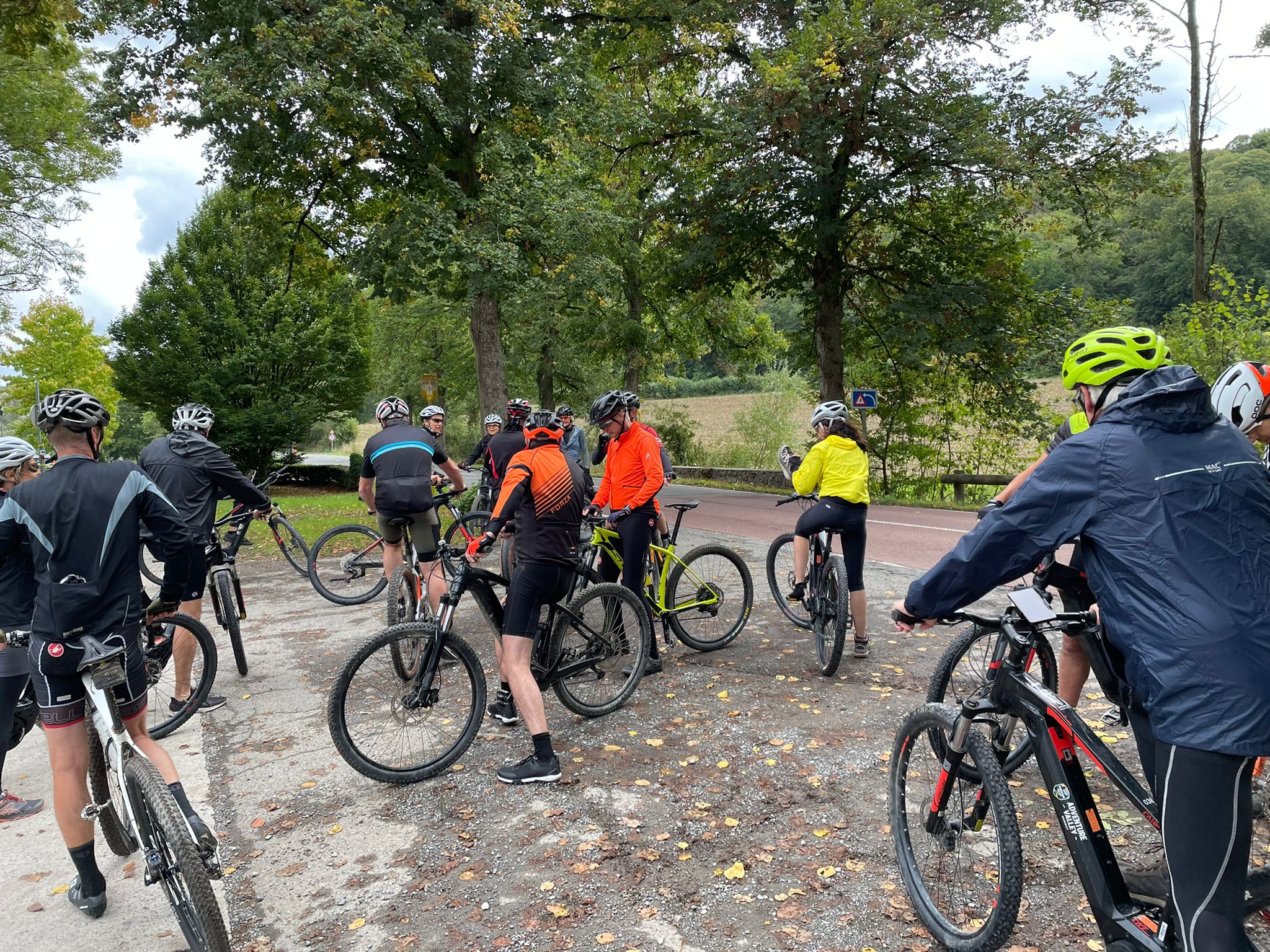 - image: 28