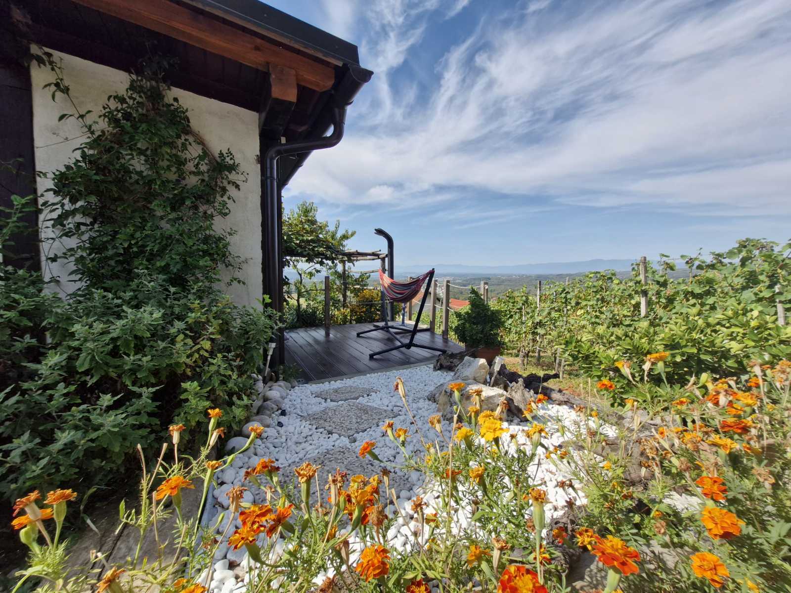 Casa nella natura a Metlika