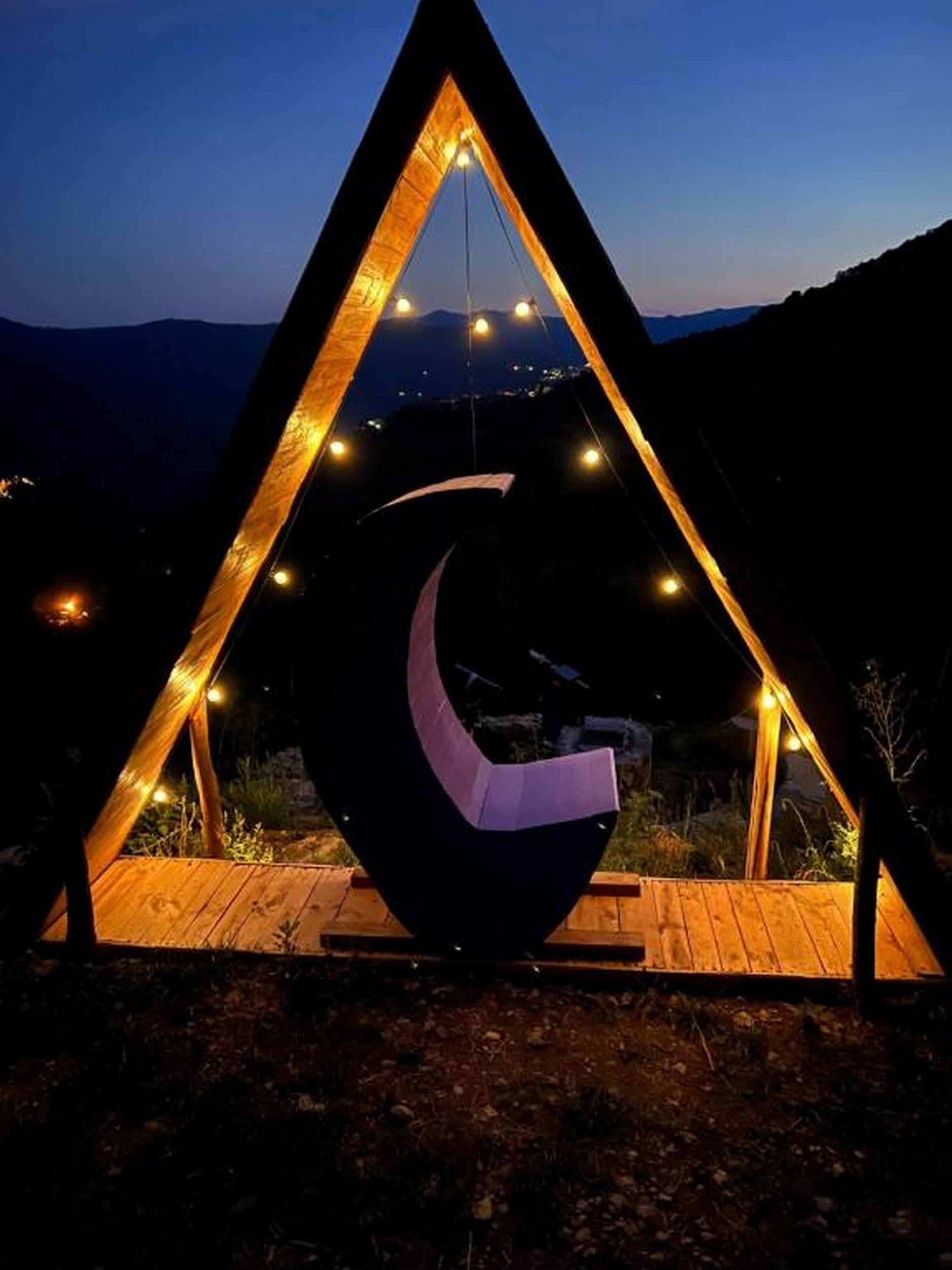 - image: 23