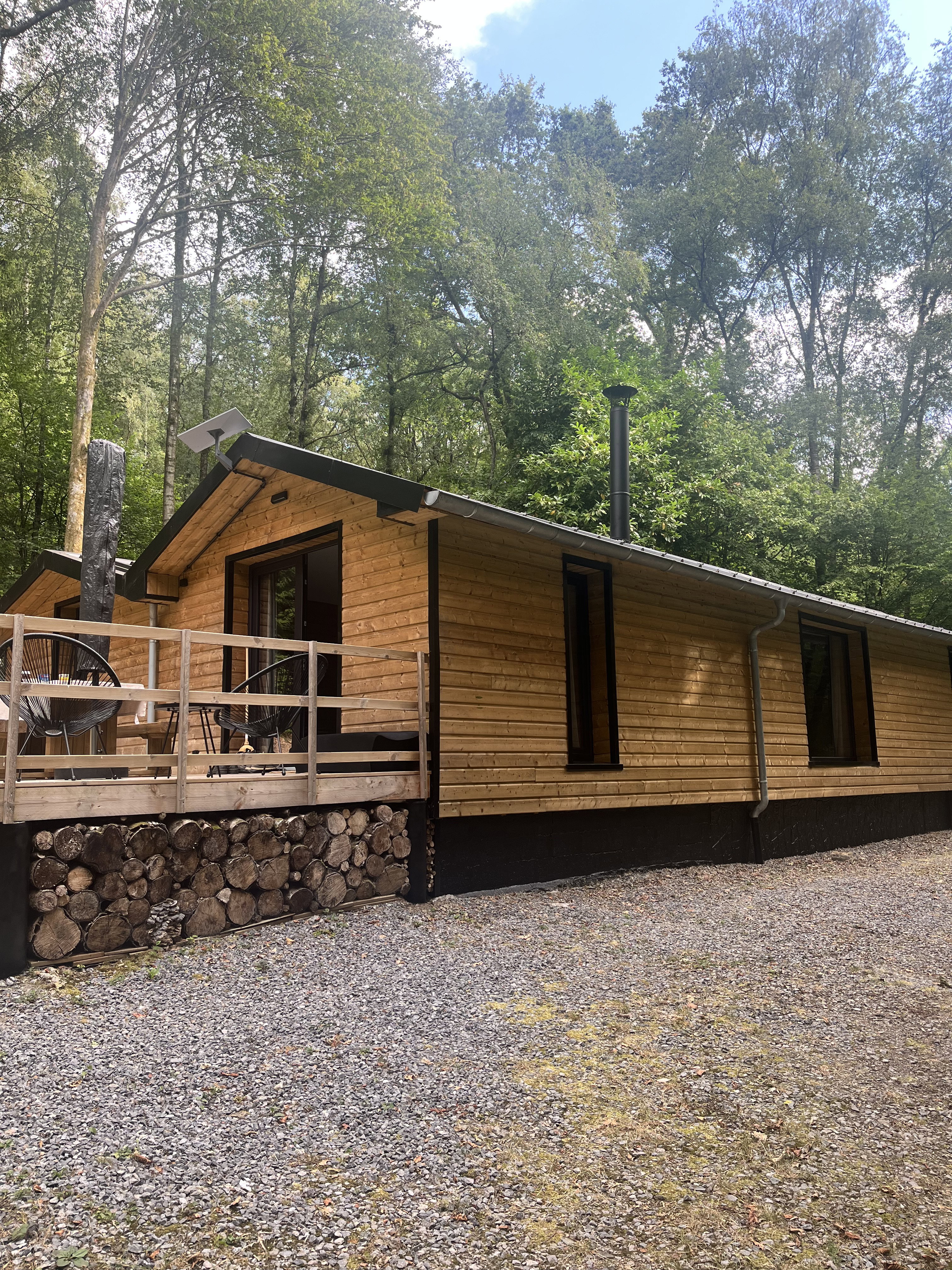 Casa nella natura a Viroinval