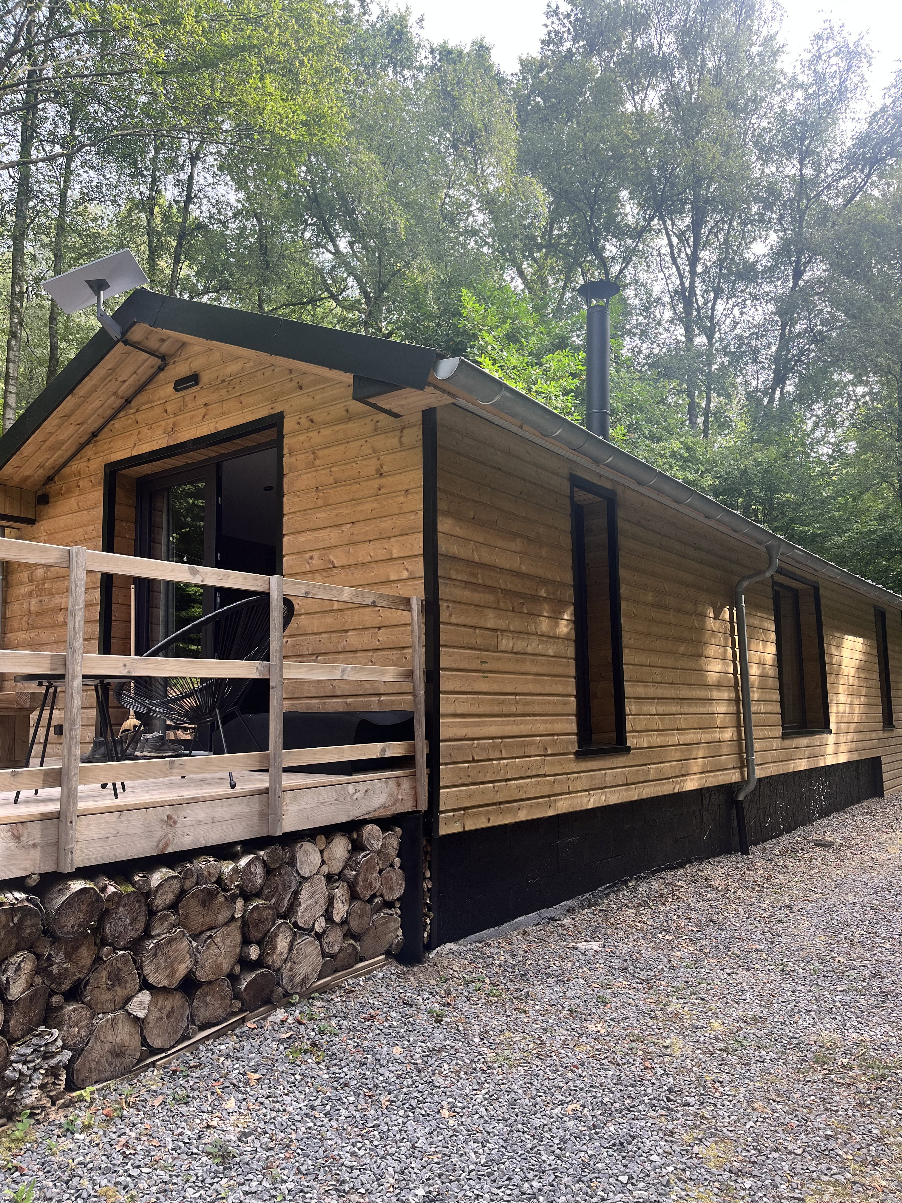 Casa nella natura a Viroinval