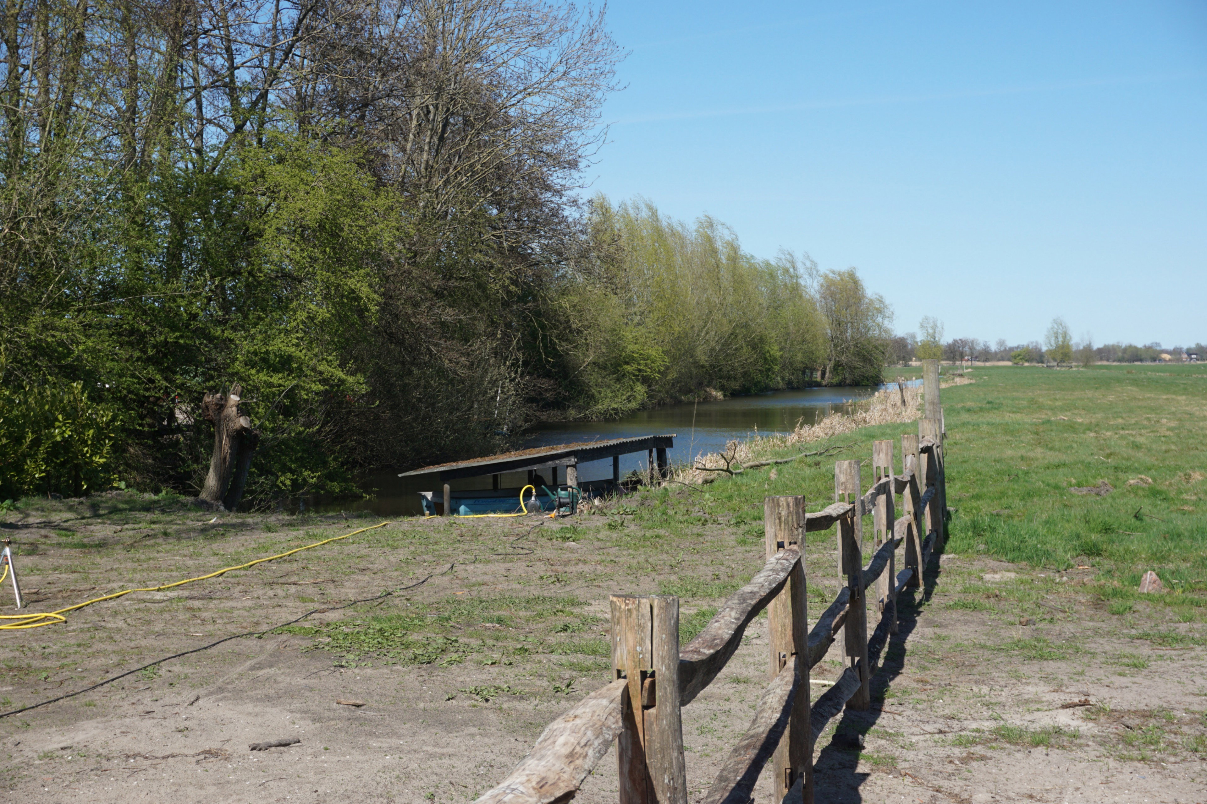 - image: 15