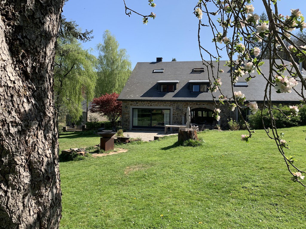 Casa nella natura a Redu