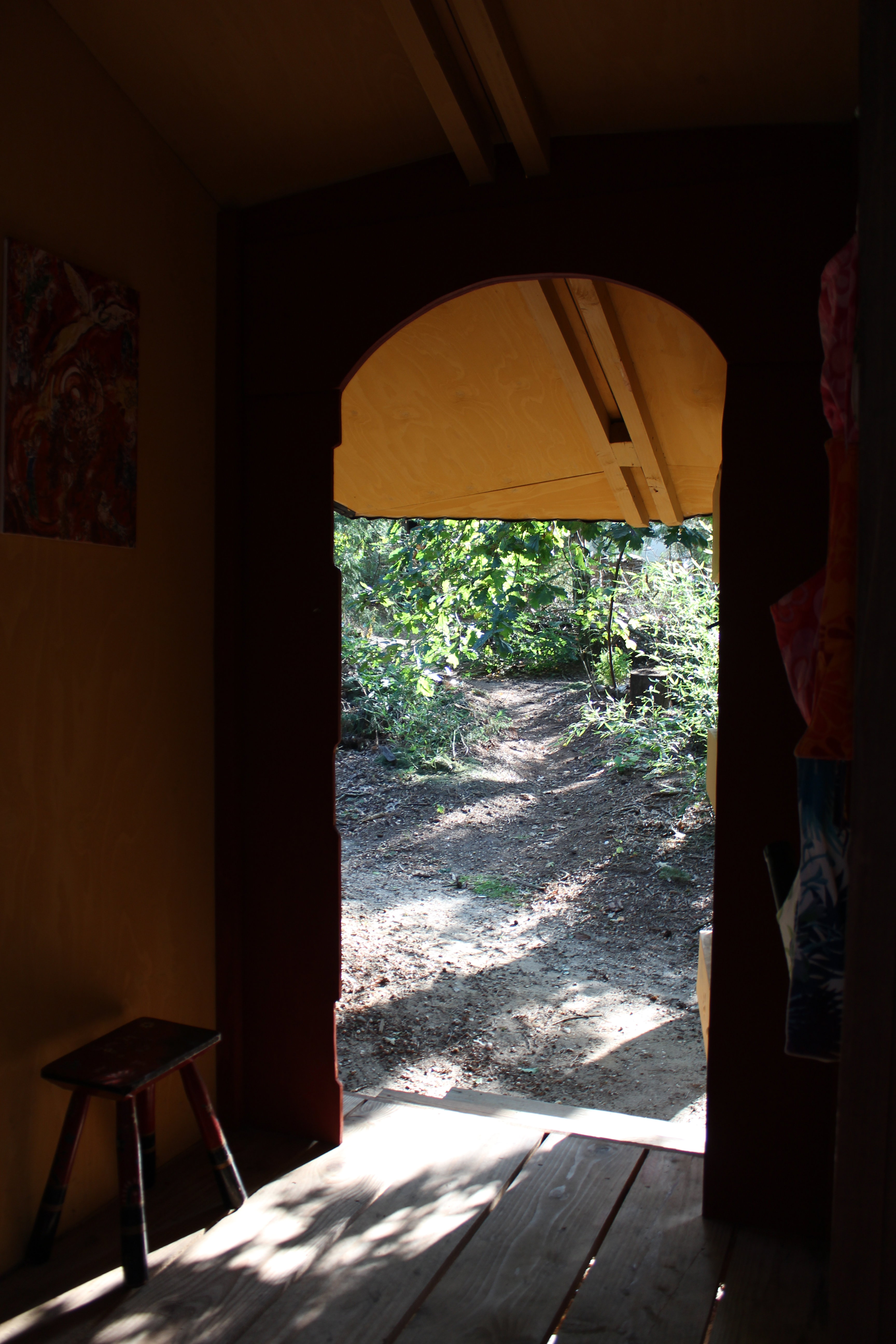 - image: 15