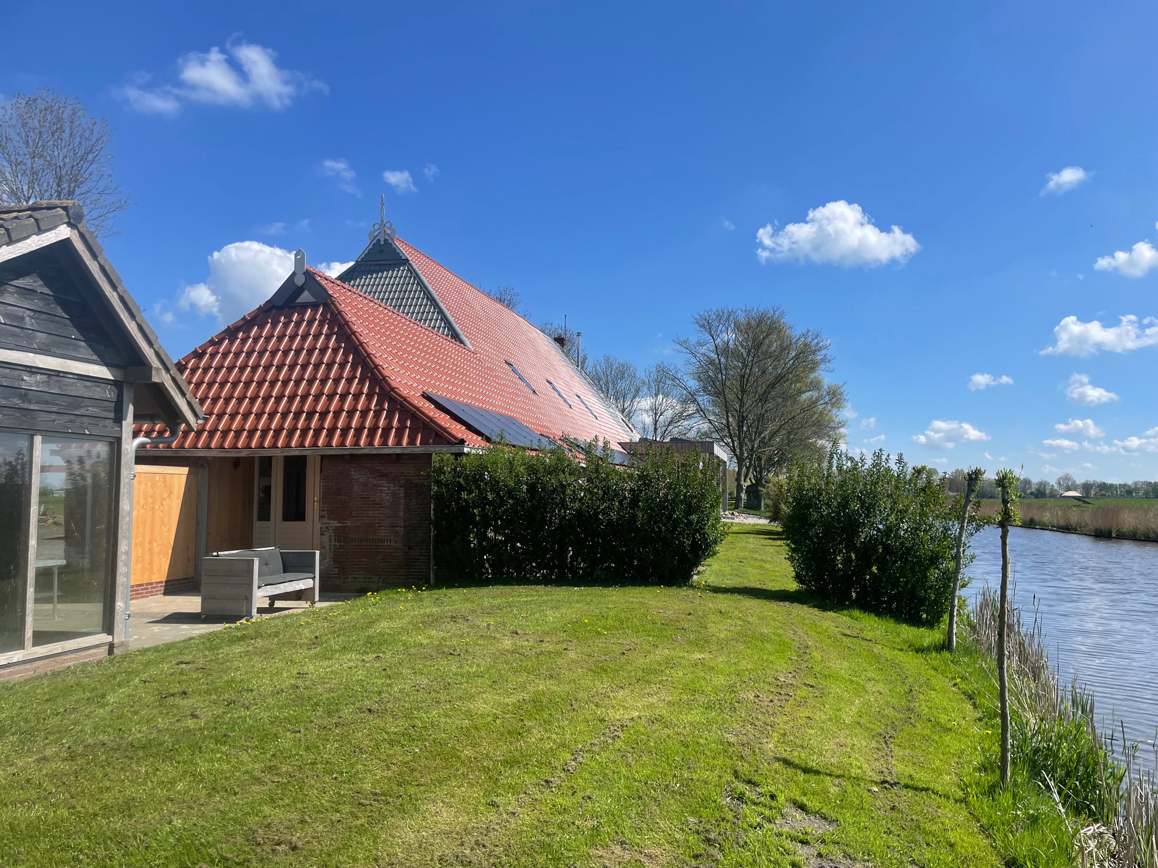 Casa nella natura a Hallum (Bartlehiem)