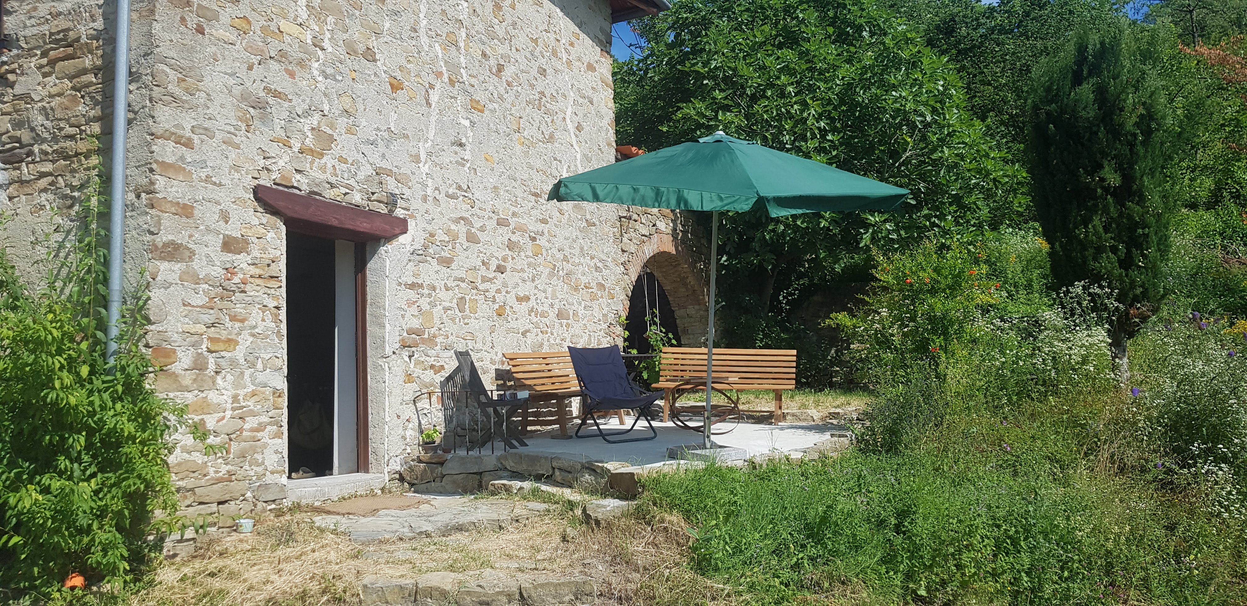 Casa nella natura a Cessole