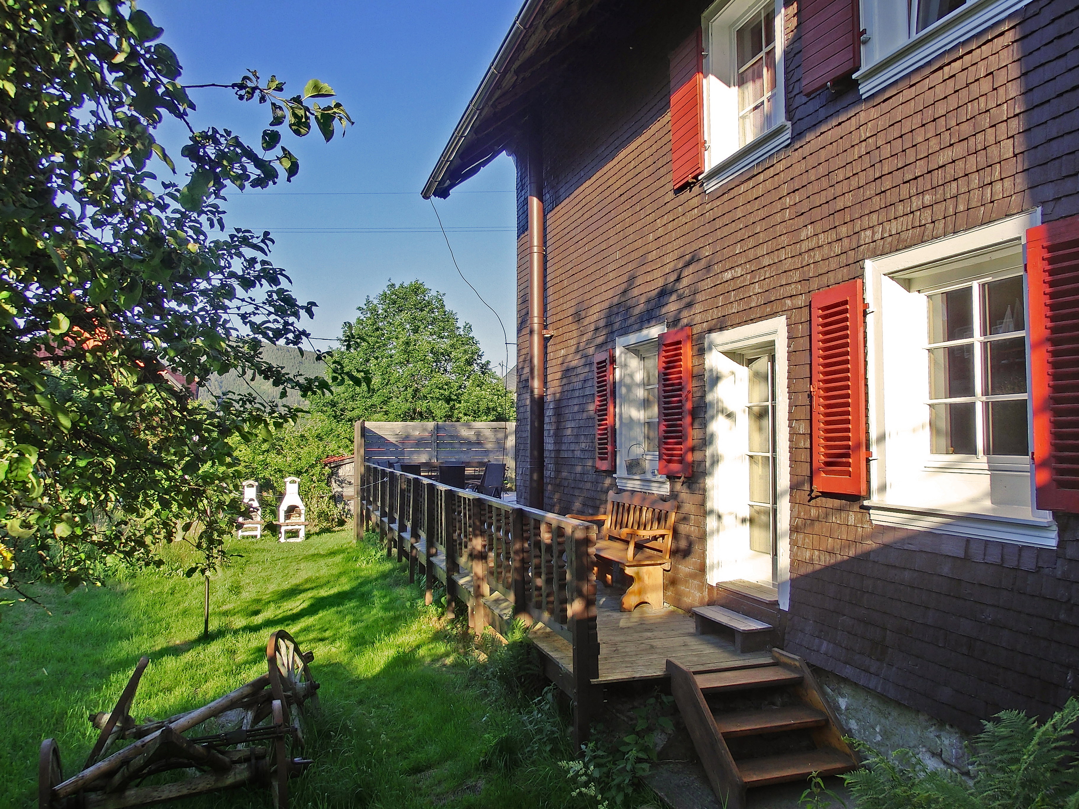 - image: 13
