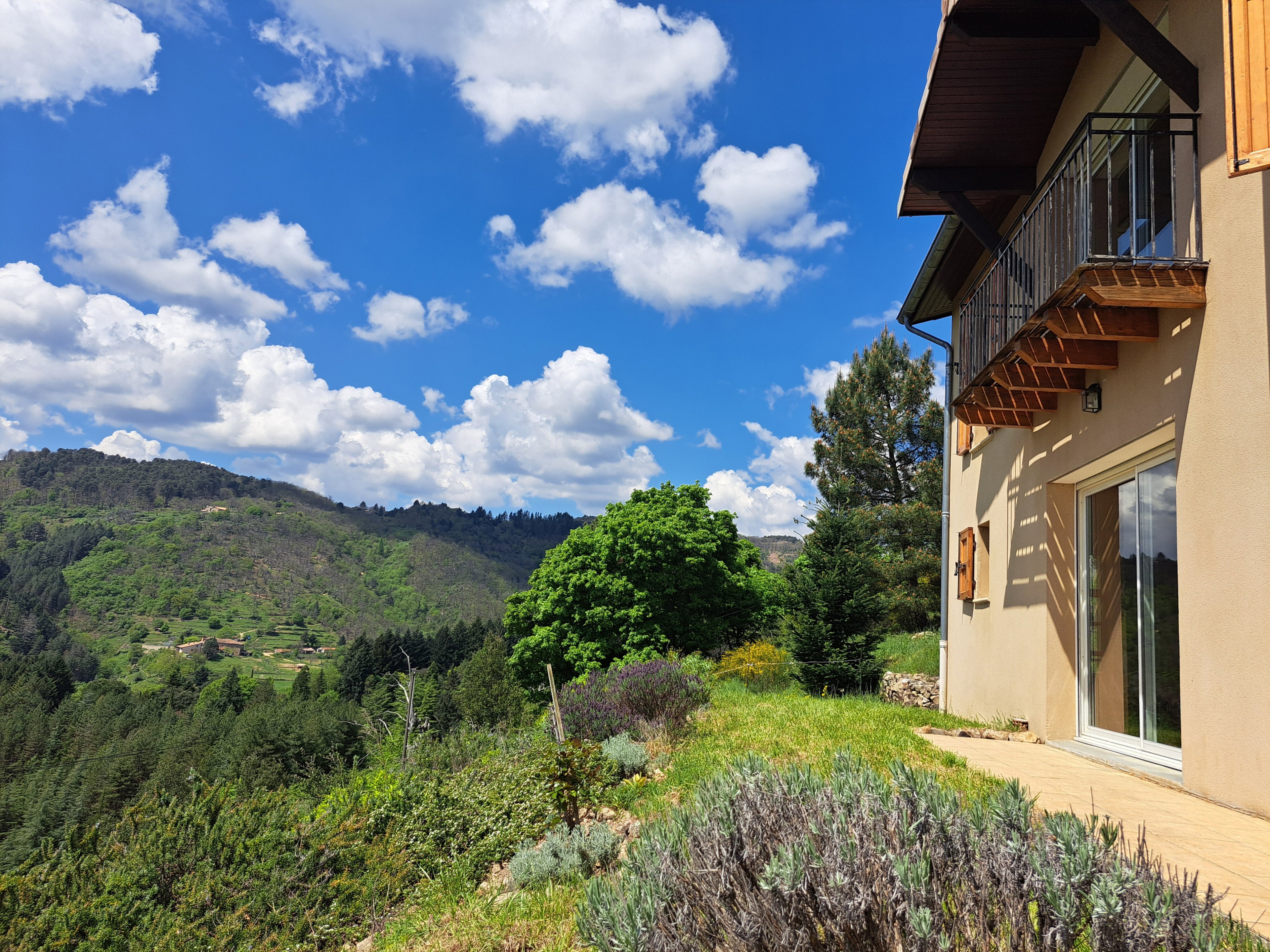 Nature house in Saint Andeol de Vals