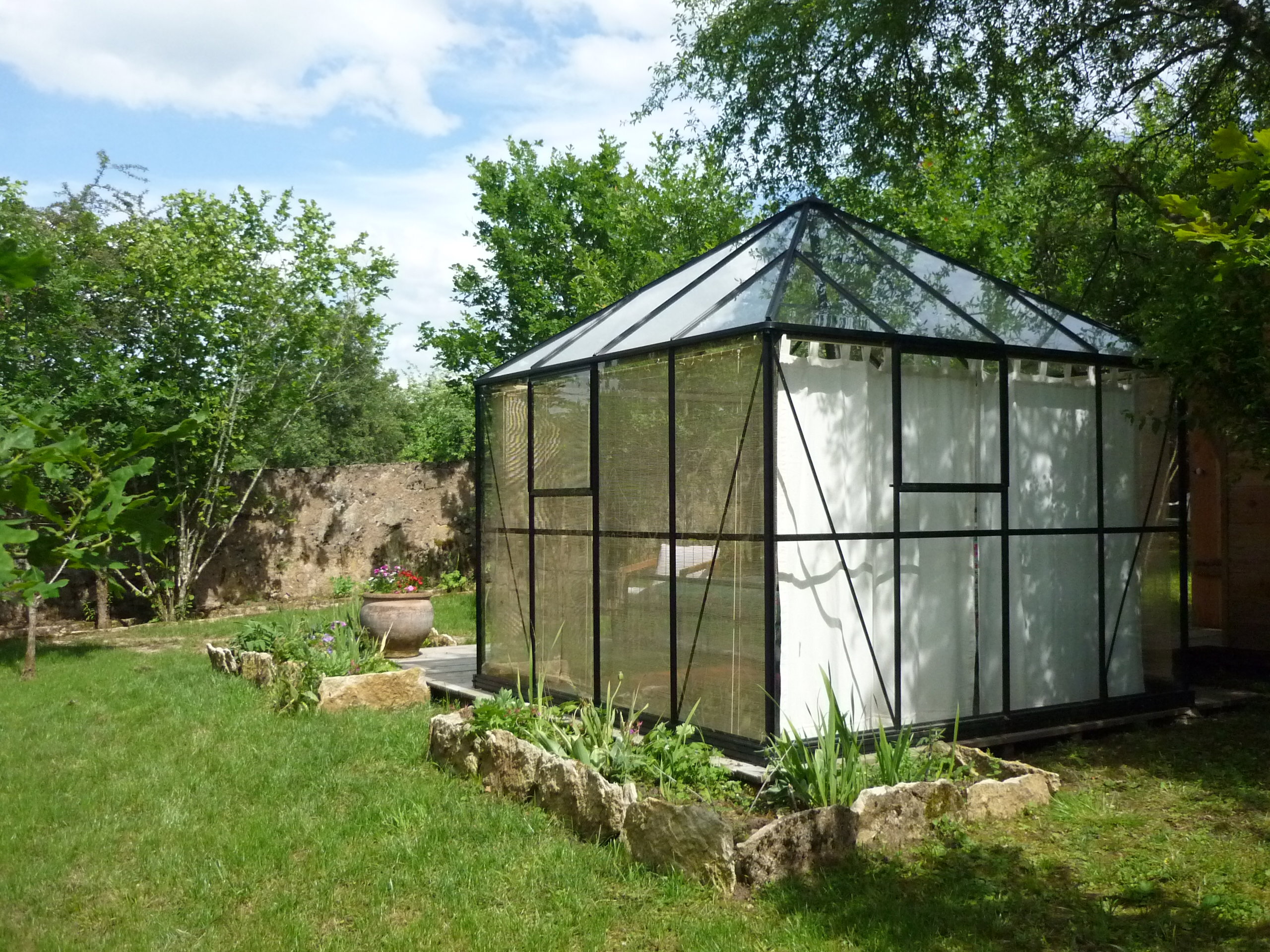 Naturhäuschen in Semur en Auxois