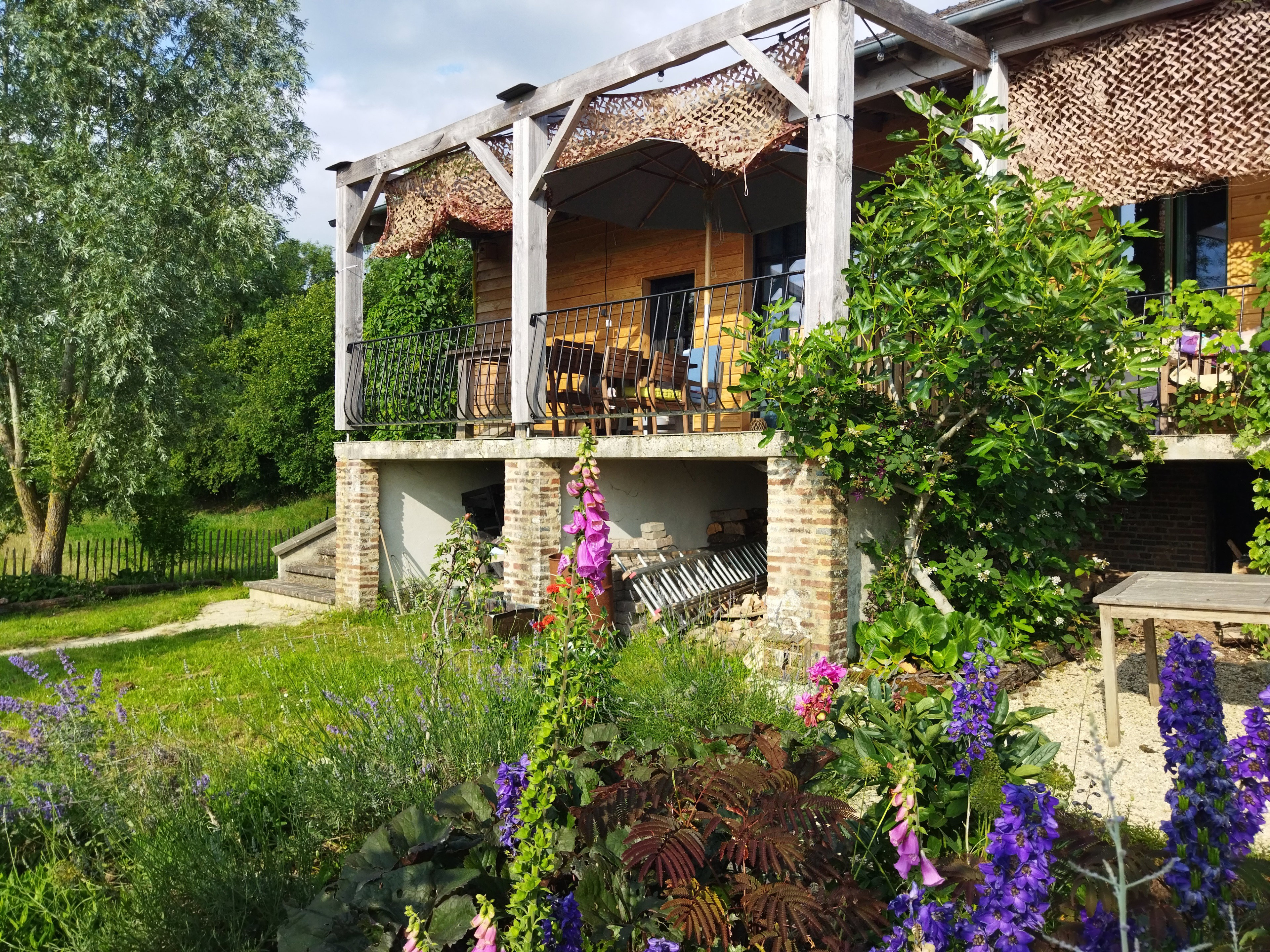 Casa nella natura a Brunehamel