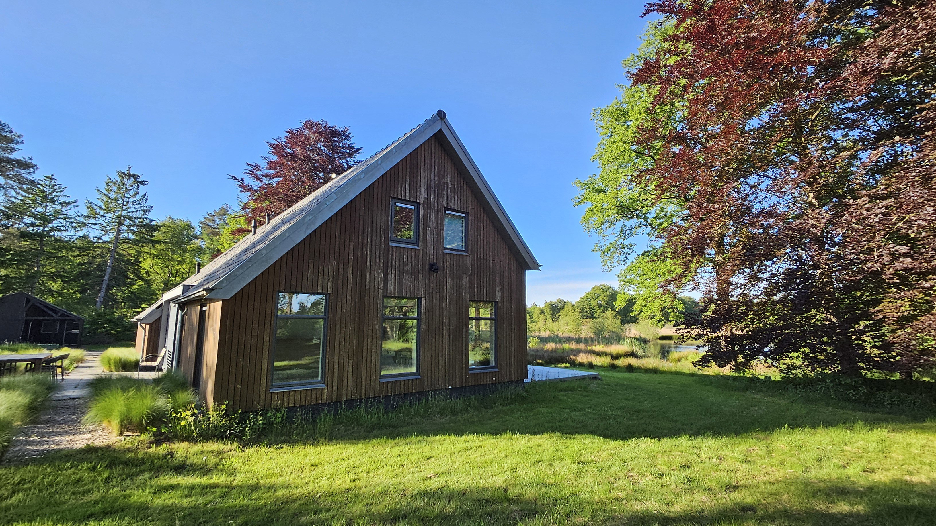 Casa nella natura a Een