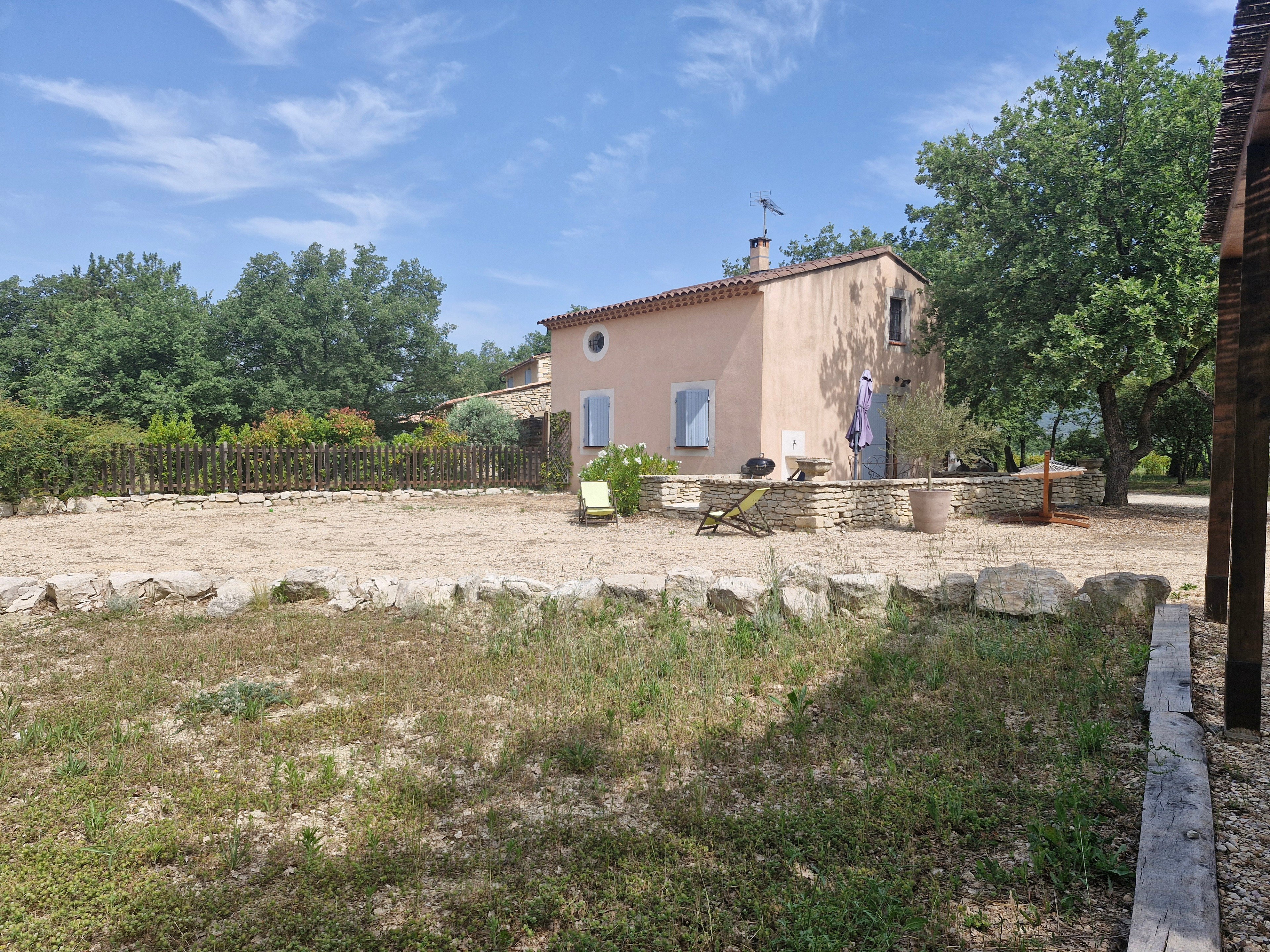 Nature house in Roussillon