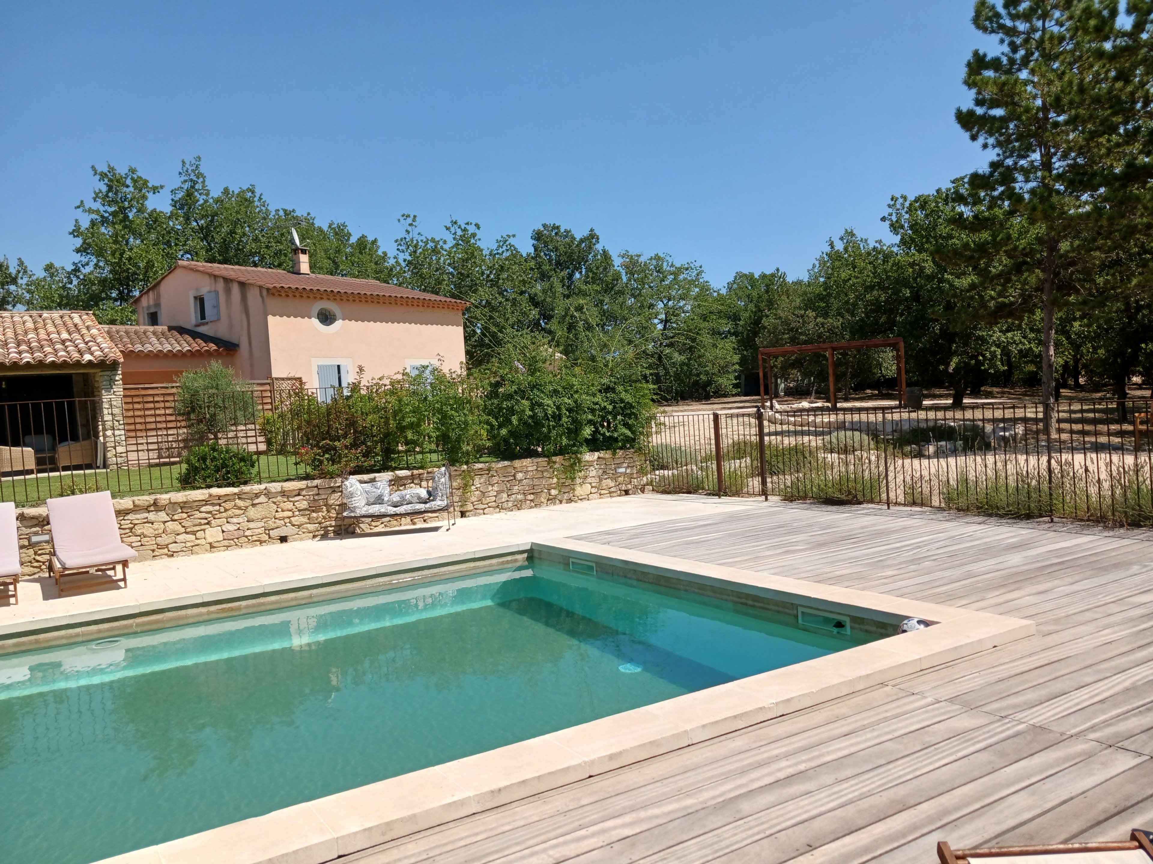 Nature house in Roussillon