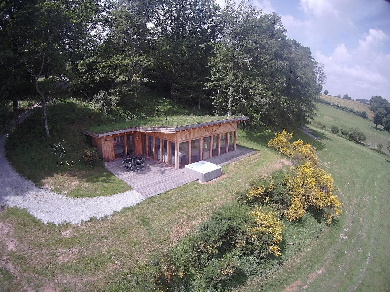 Nature house in DOMPIERRE-LES-EGLISES