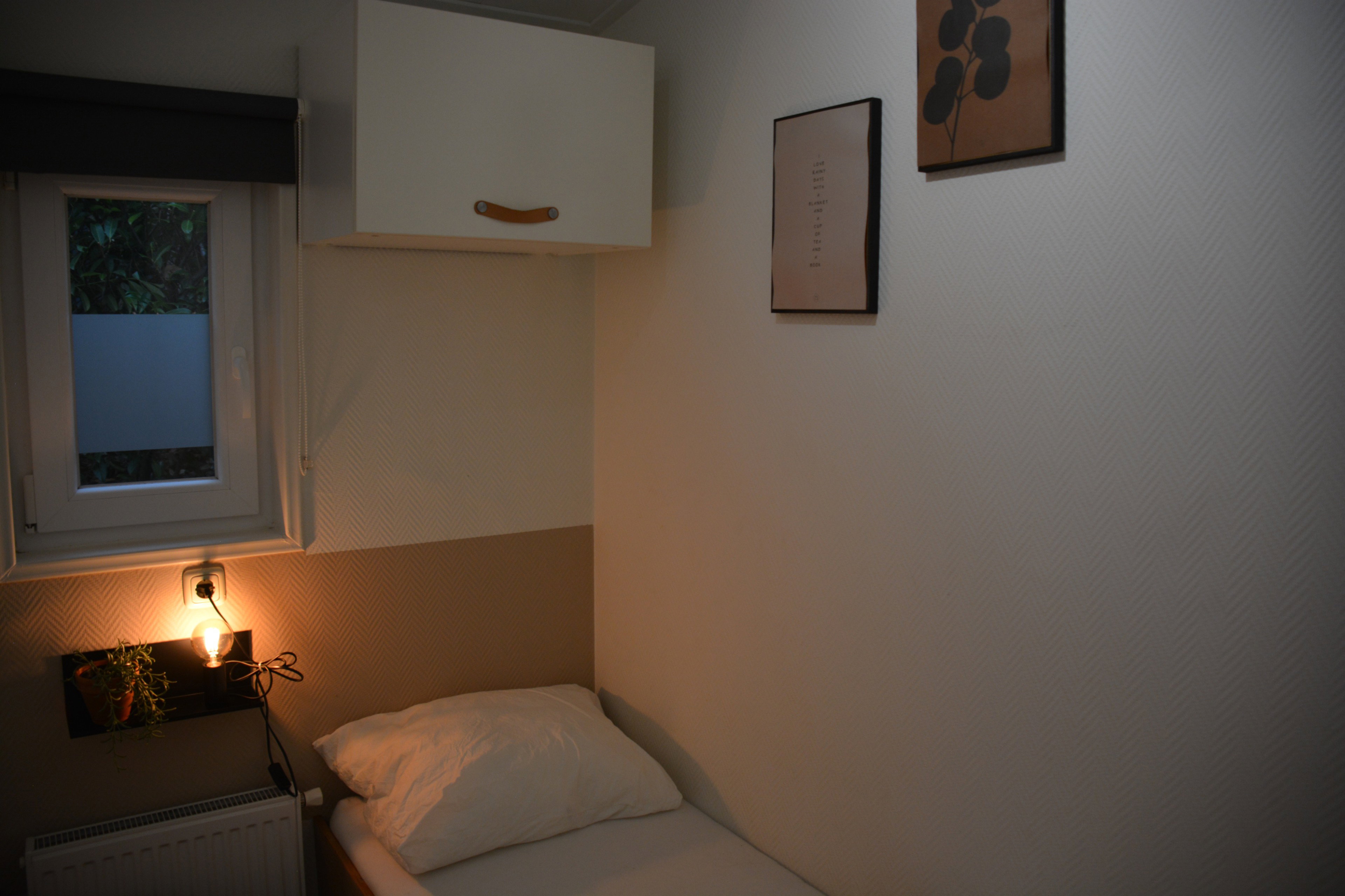 - image: 27