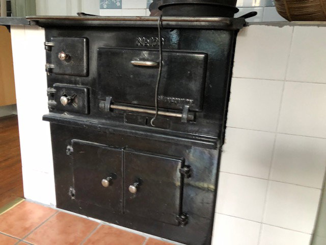 - image: 13