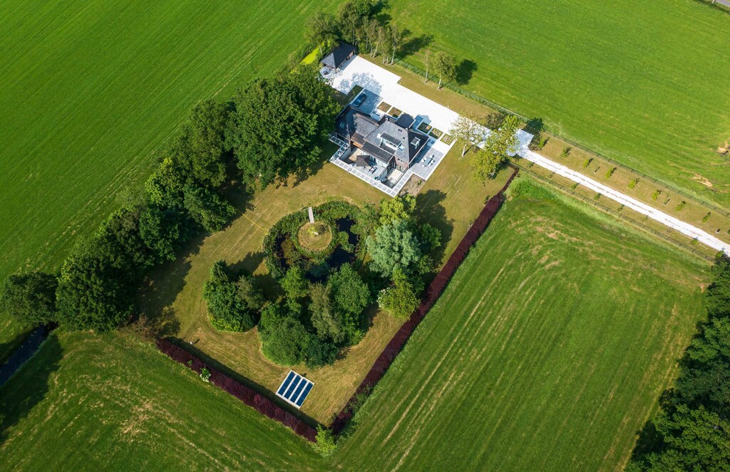 Nature house in Bakkeveen