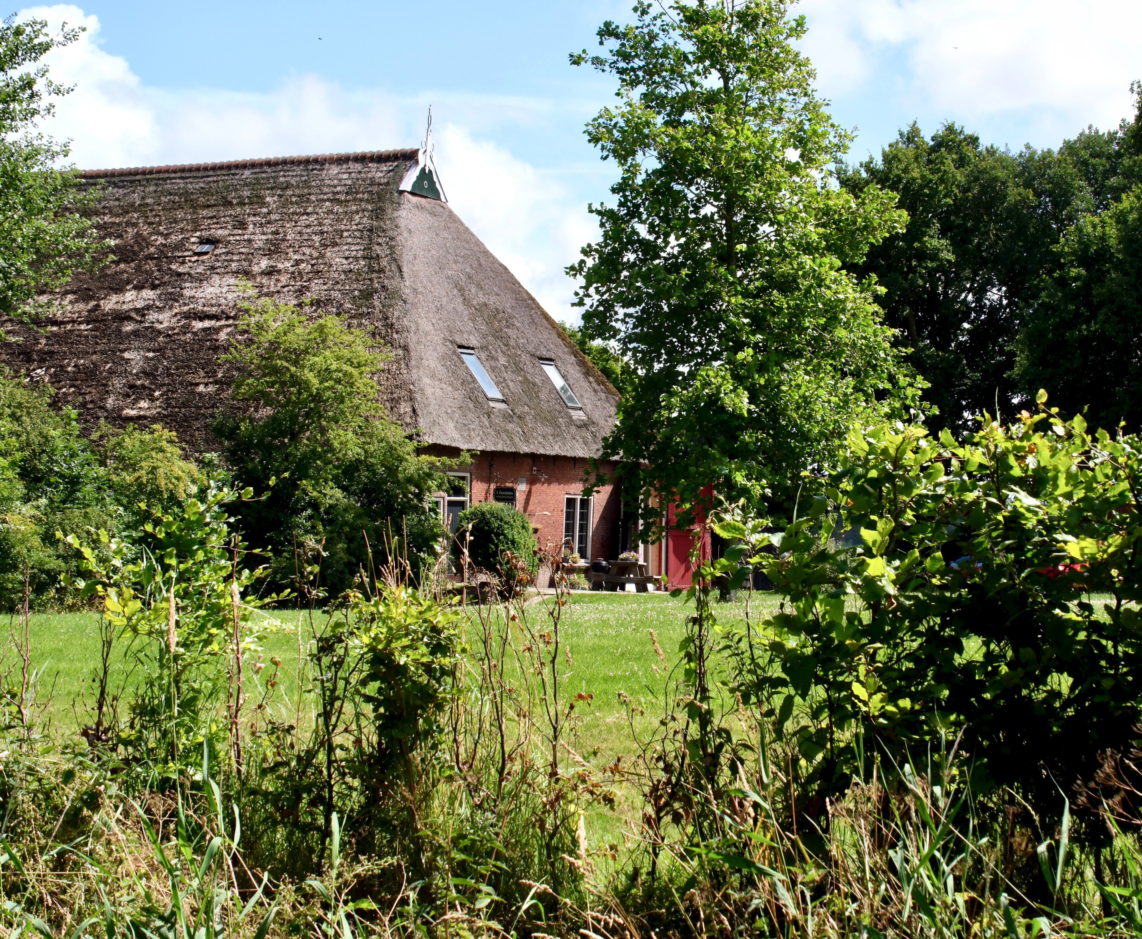 Casa nella natura a Eanjum