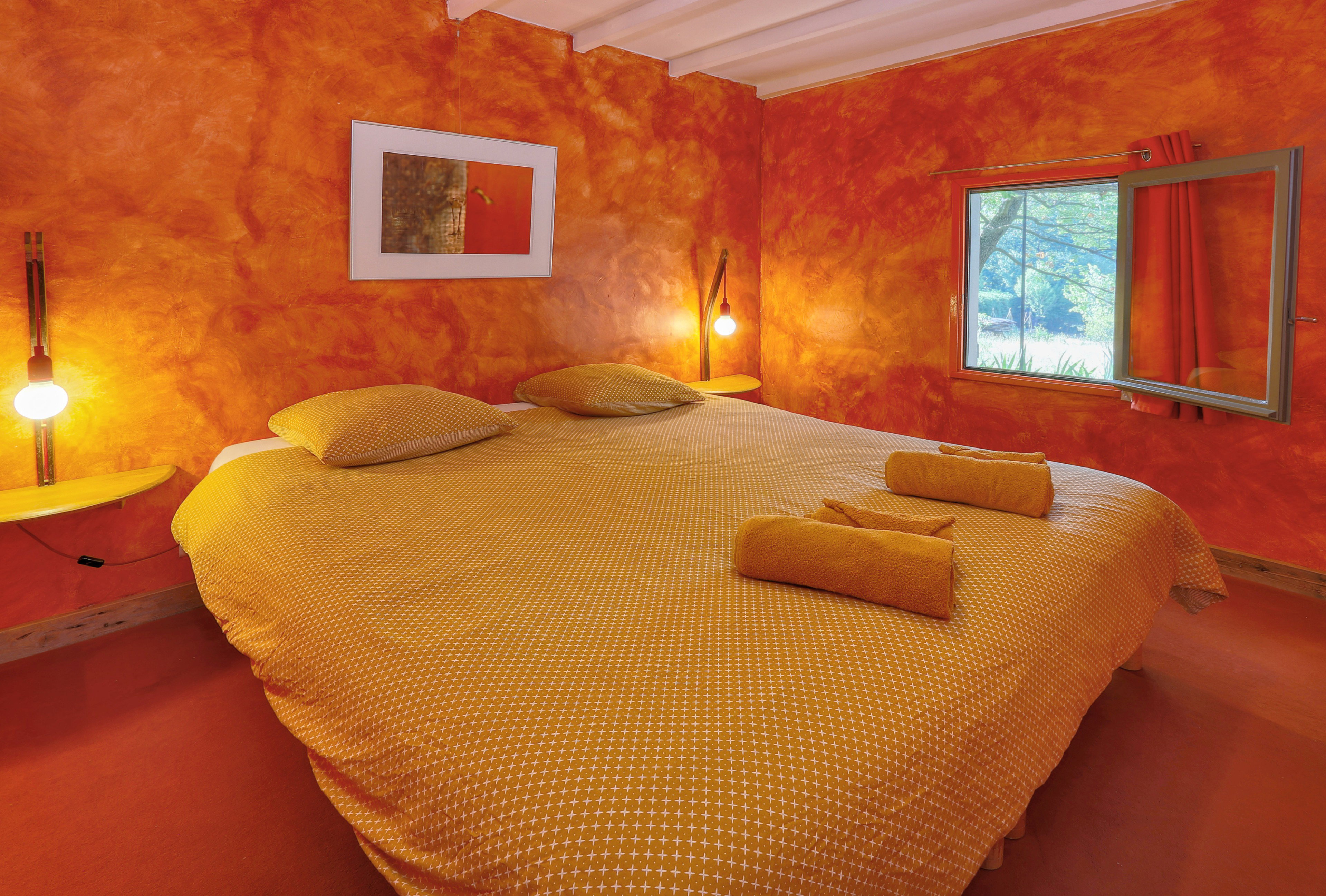 Nature house in Rustrel