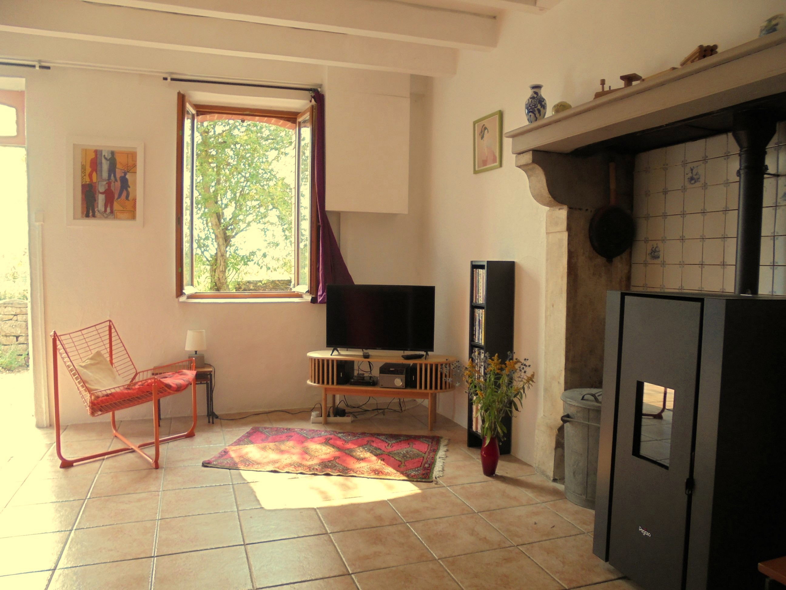 - image: 16