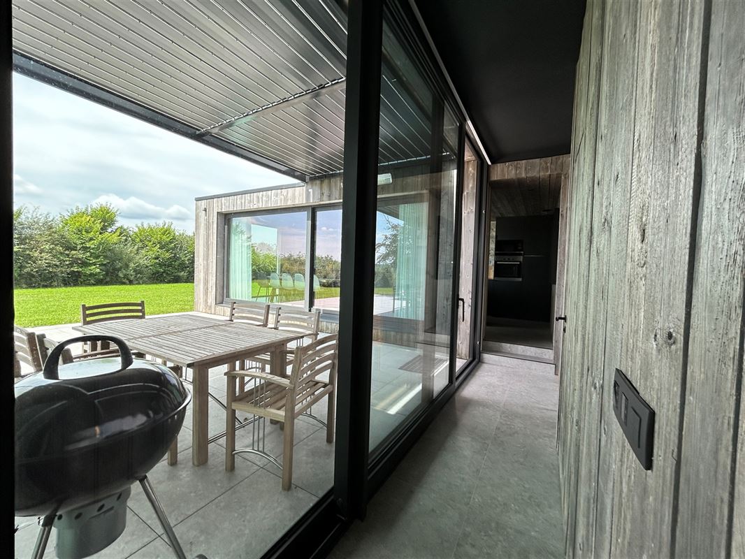 Casa nella natura a Heure