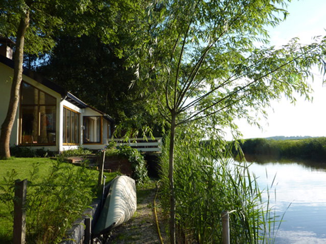 Casa nella natura a Leens
