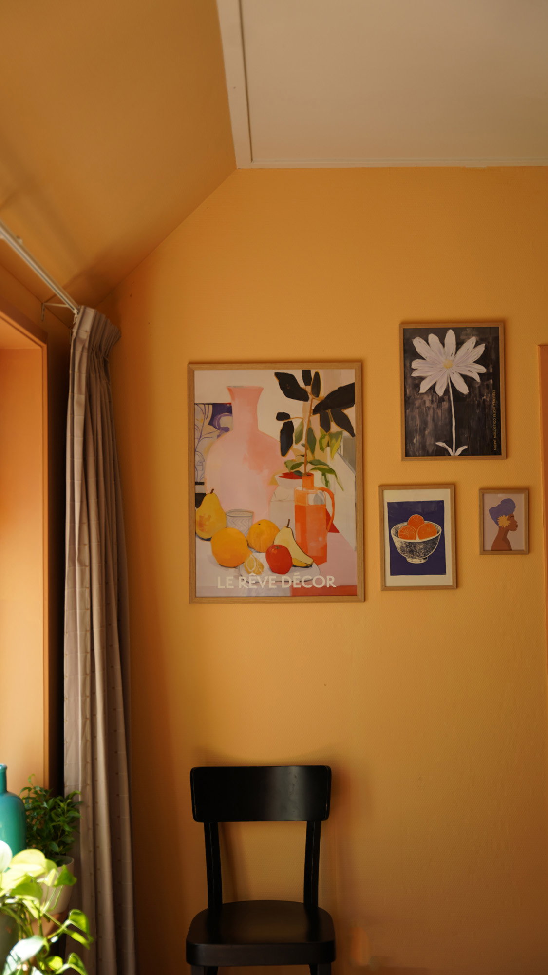 - image: 12
