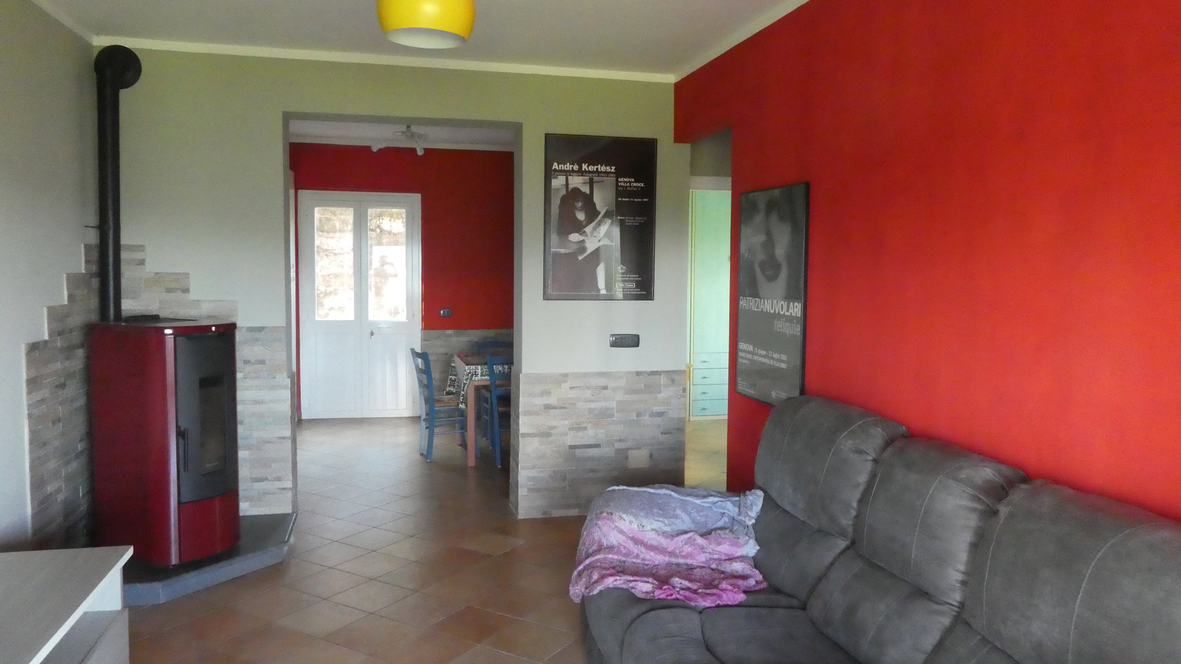 - image: 11