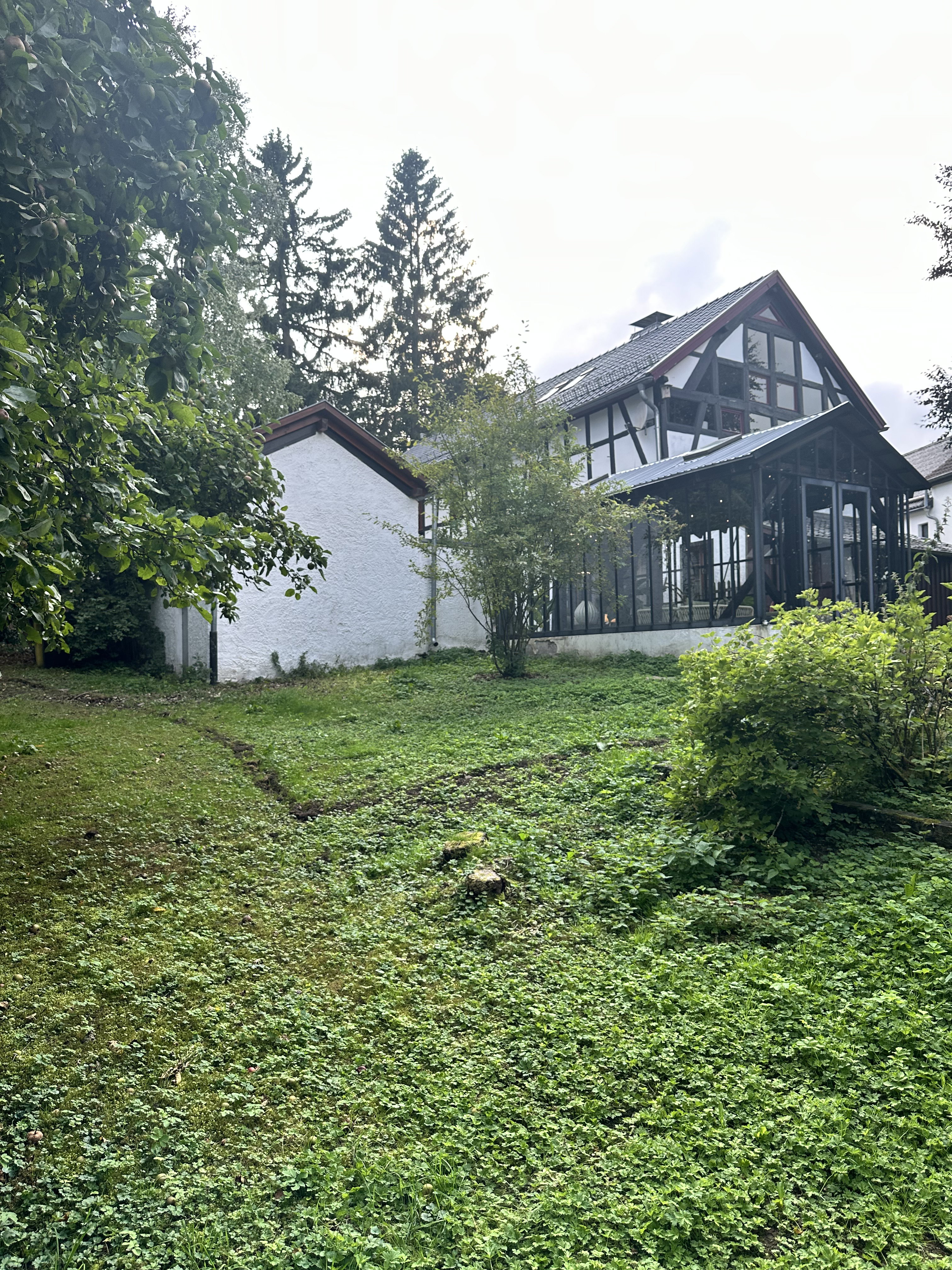 - image: 27