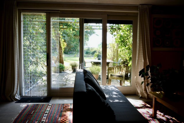 - image: 18