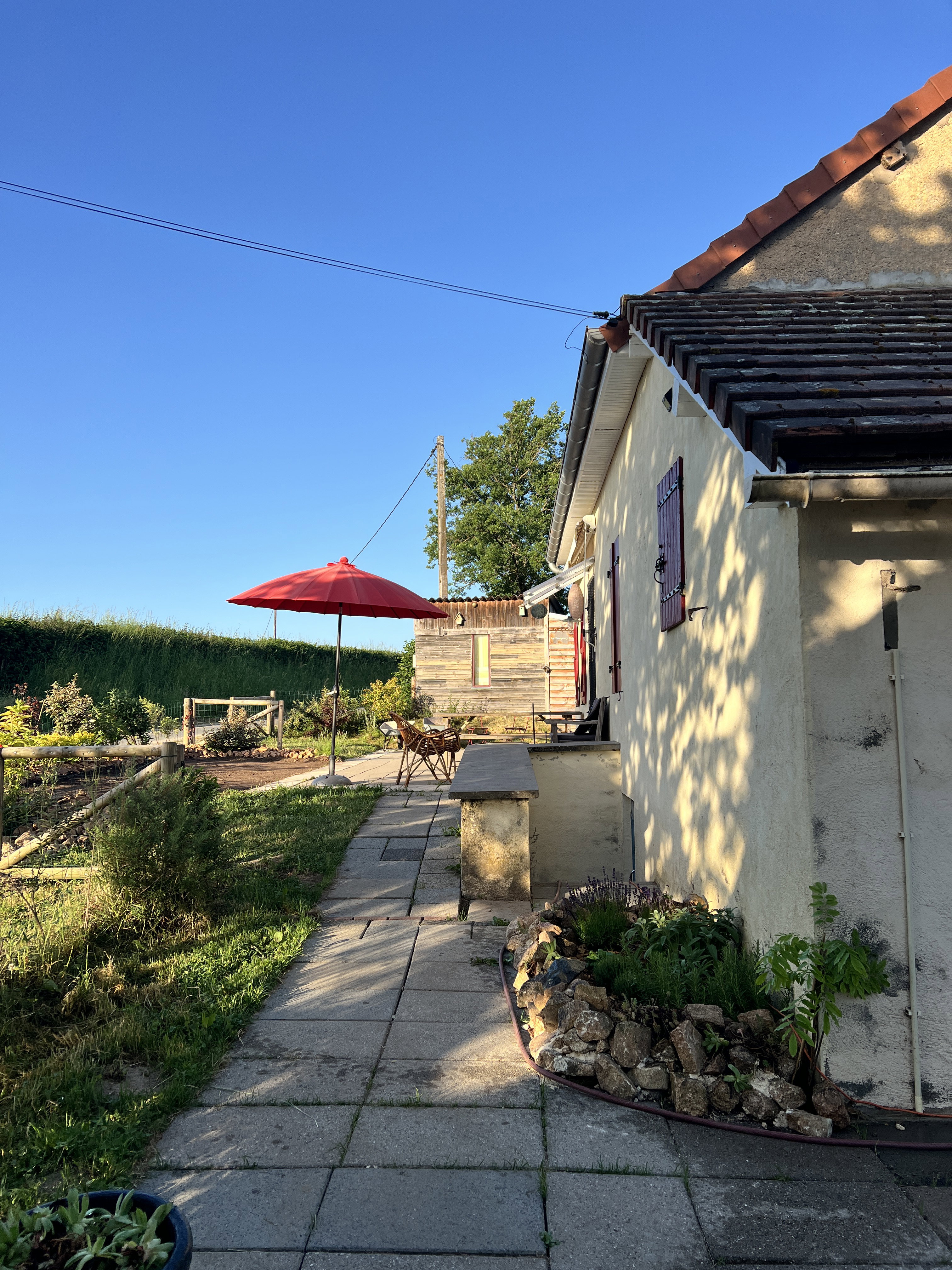 Nature house in Issy l'Eveque