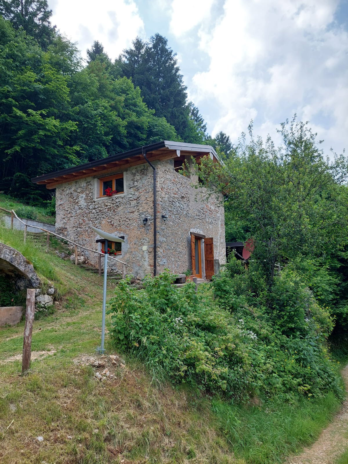 Casa nella natura a Avenone