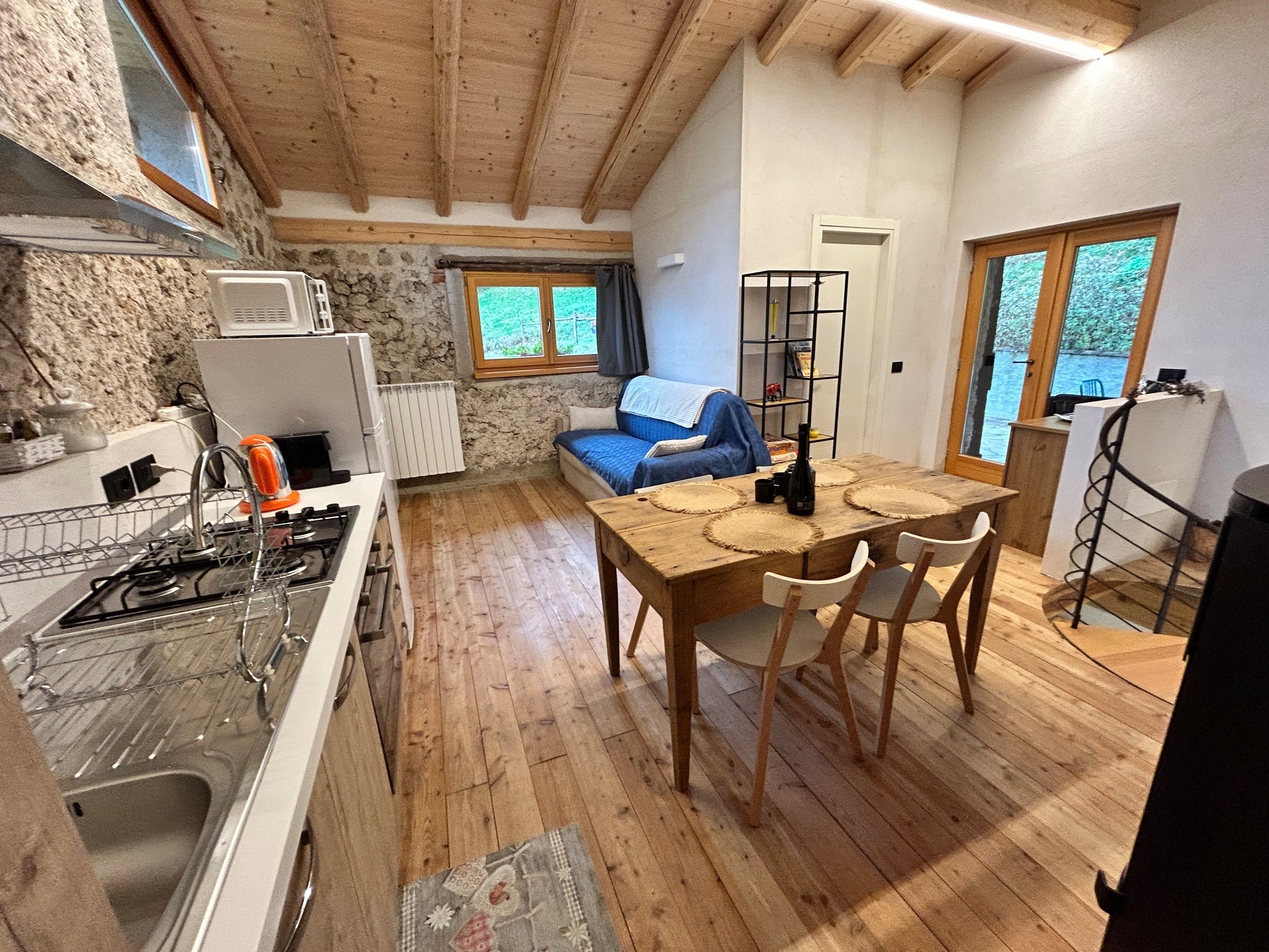 Casa nella natura a Avenone
