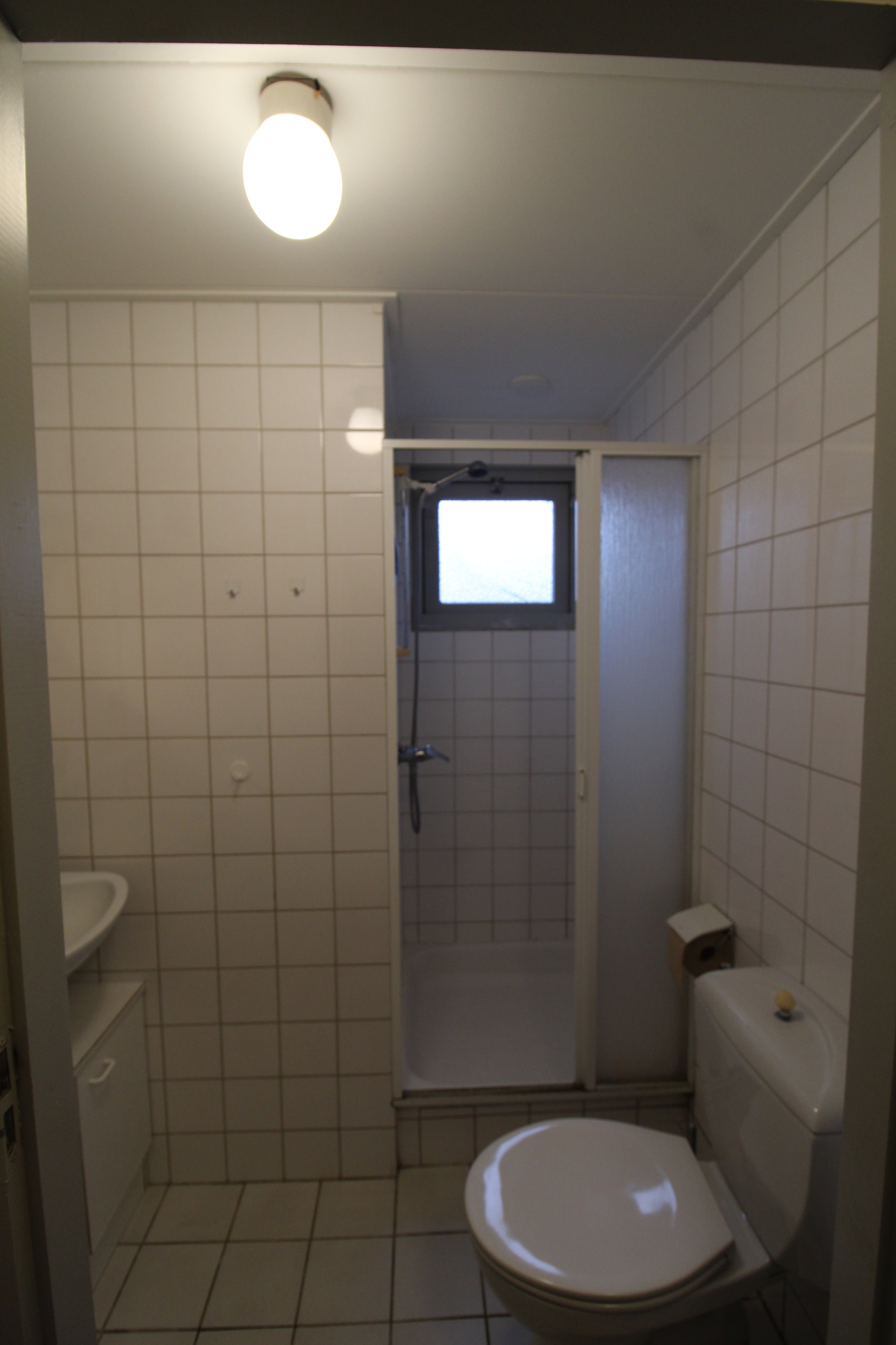 - image: 14
