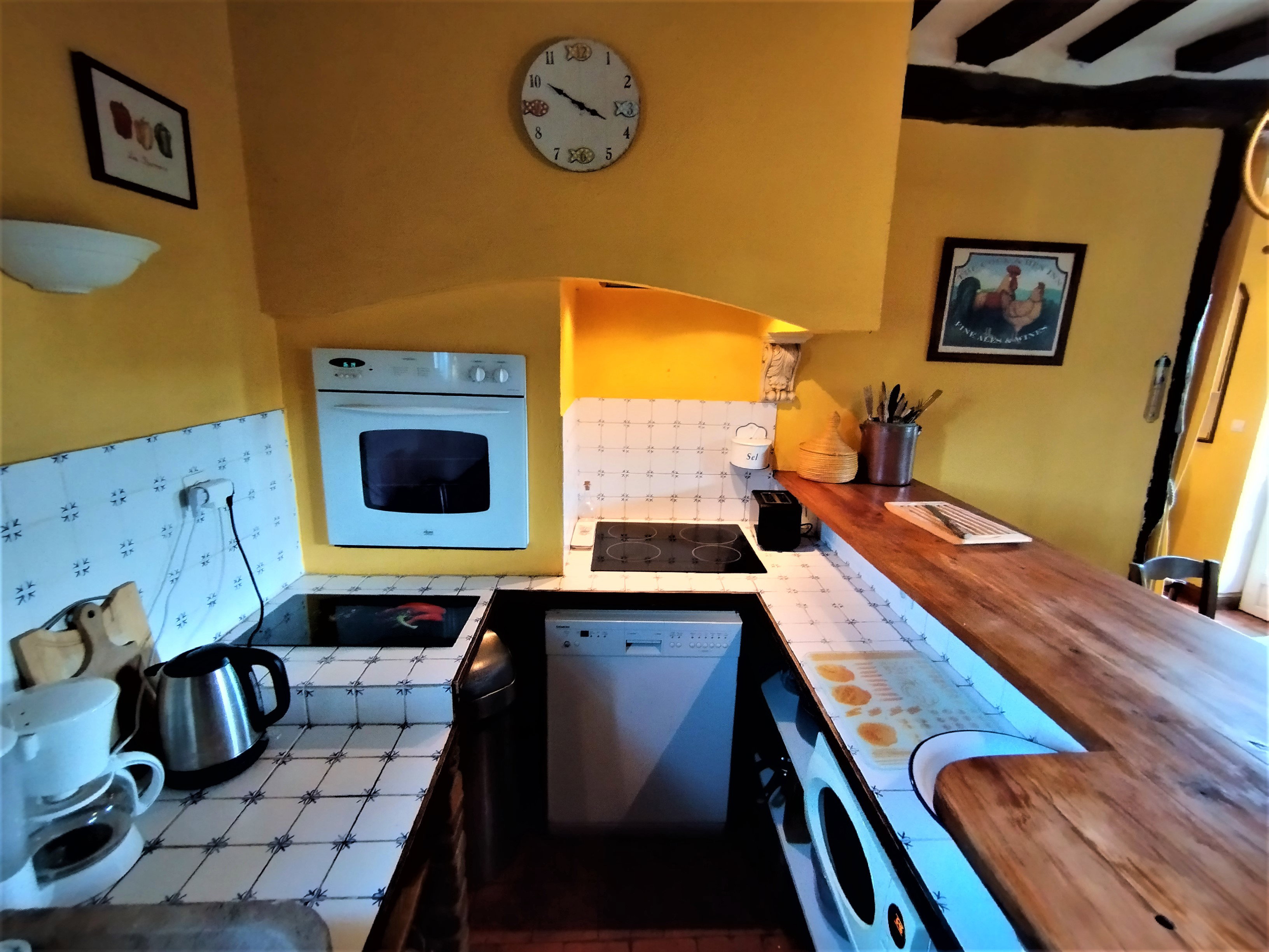 Nature house in Sainte-Colombe