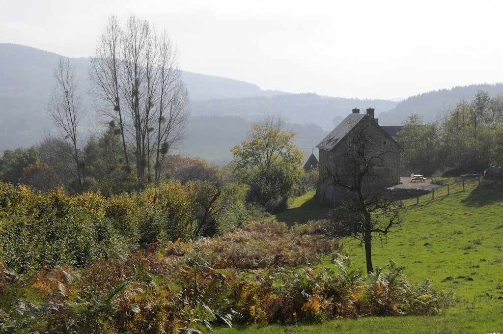 Nature house in Cussy-en-Morvan