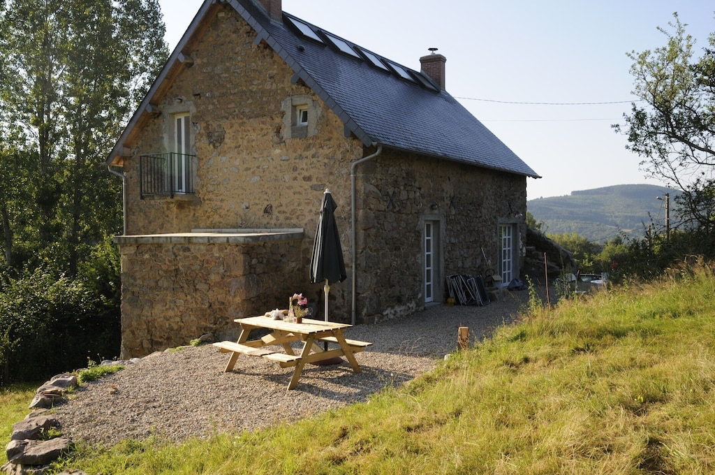 Nature house in Cussy-en-Morvan