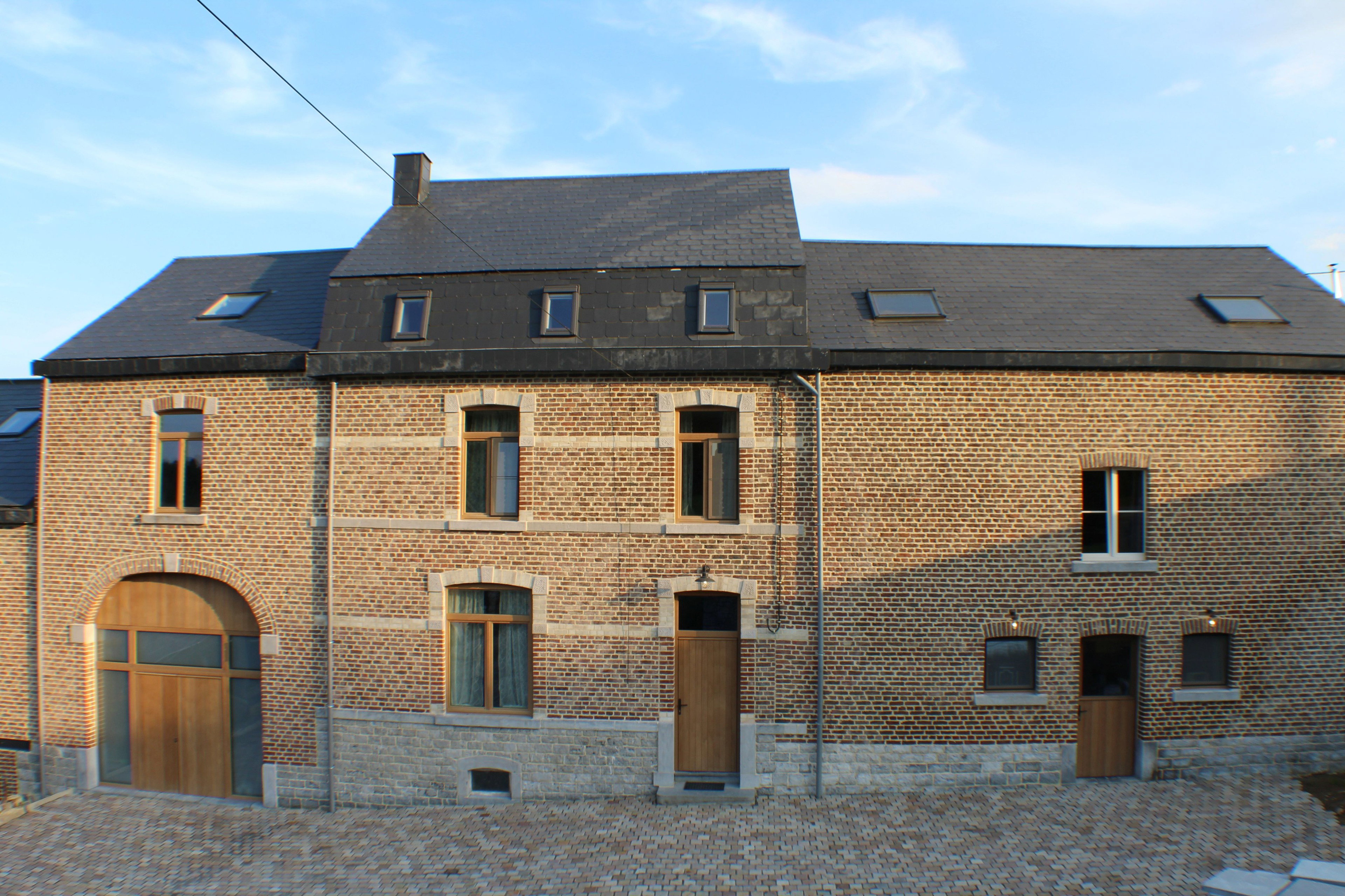 - image: 24
