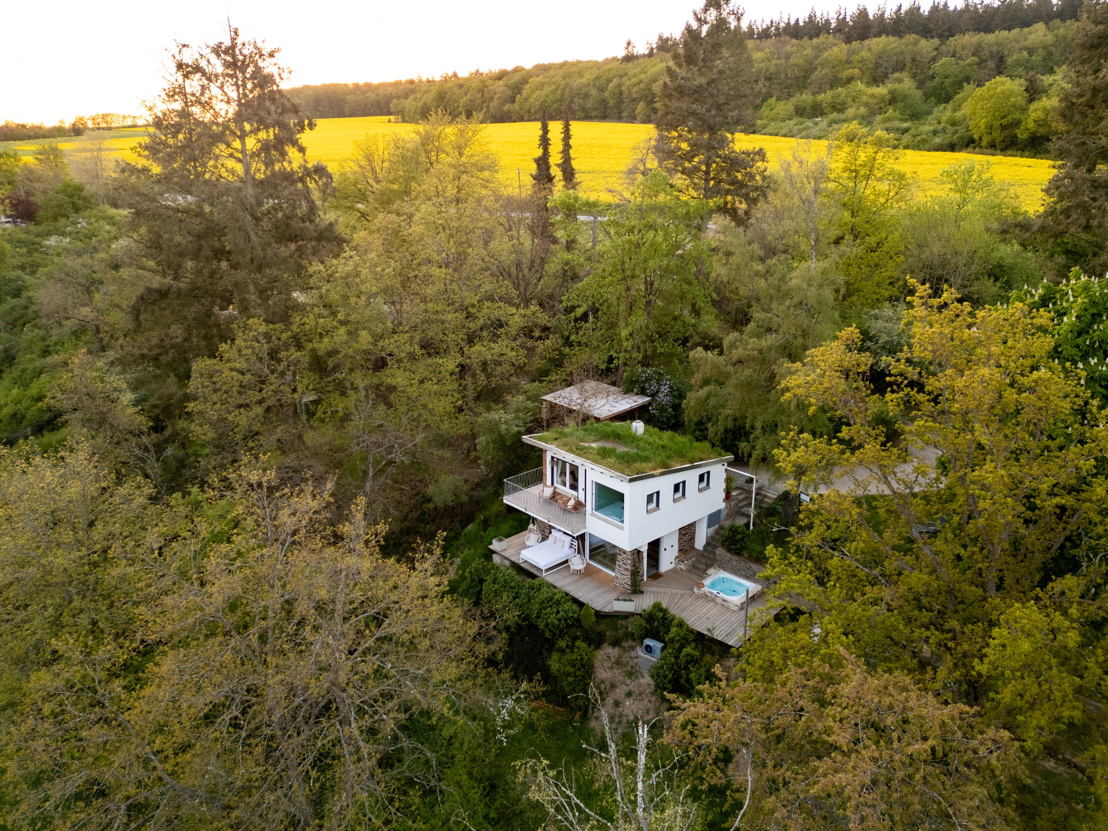 Casa nella natura a Bornich
