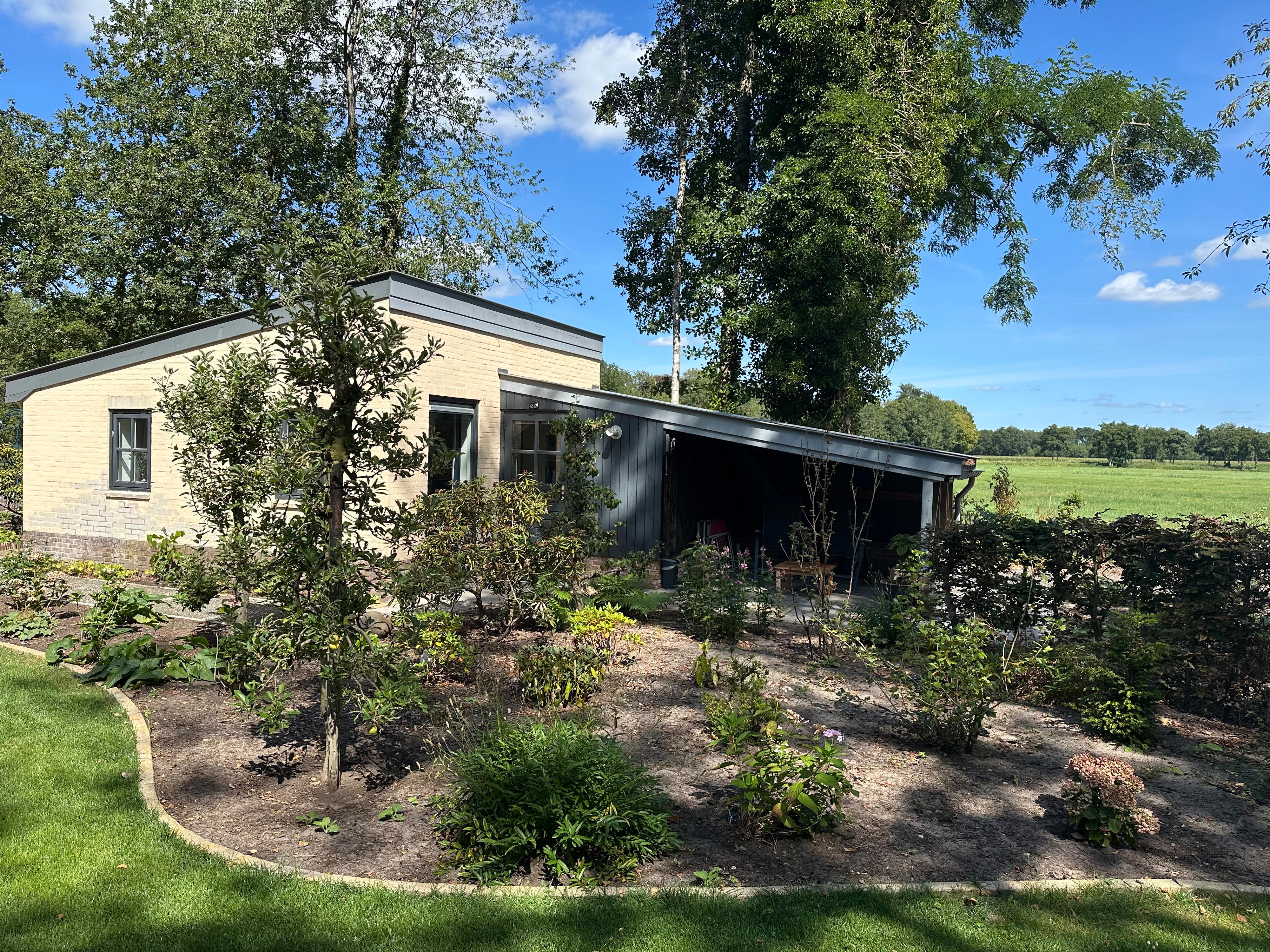 Nature house in Nijeholtpade