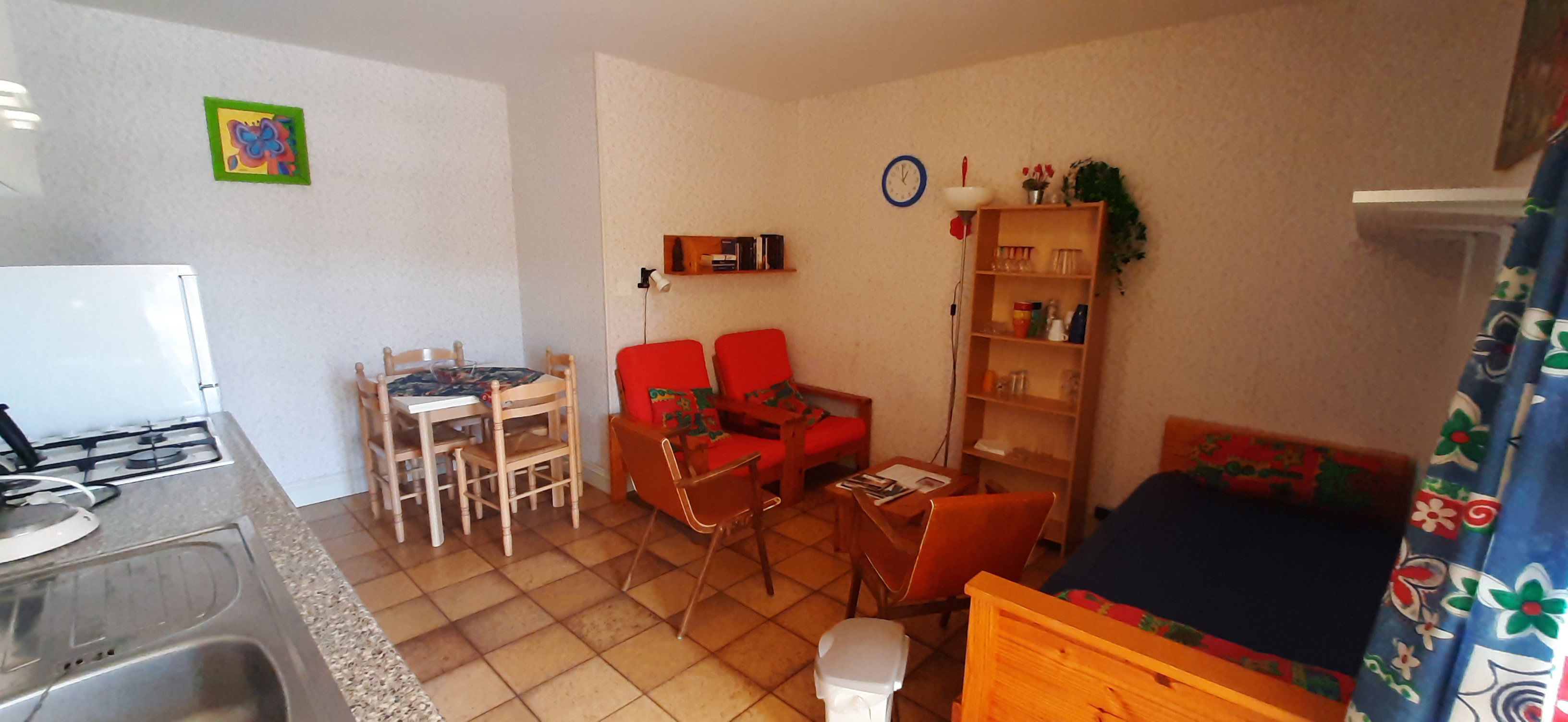 - image: 12