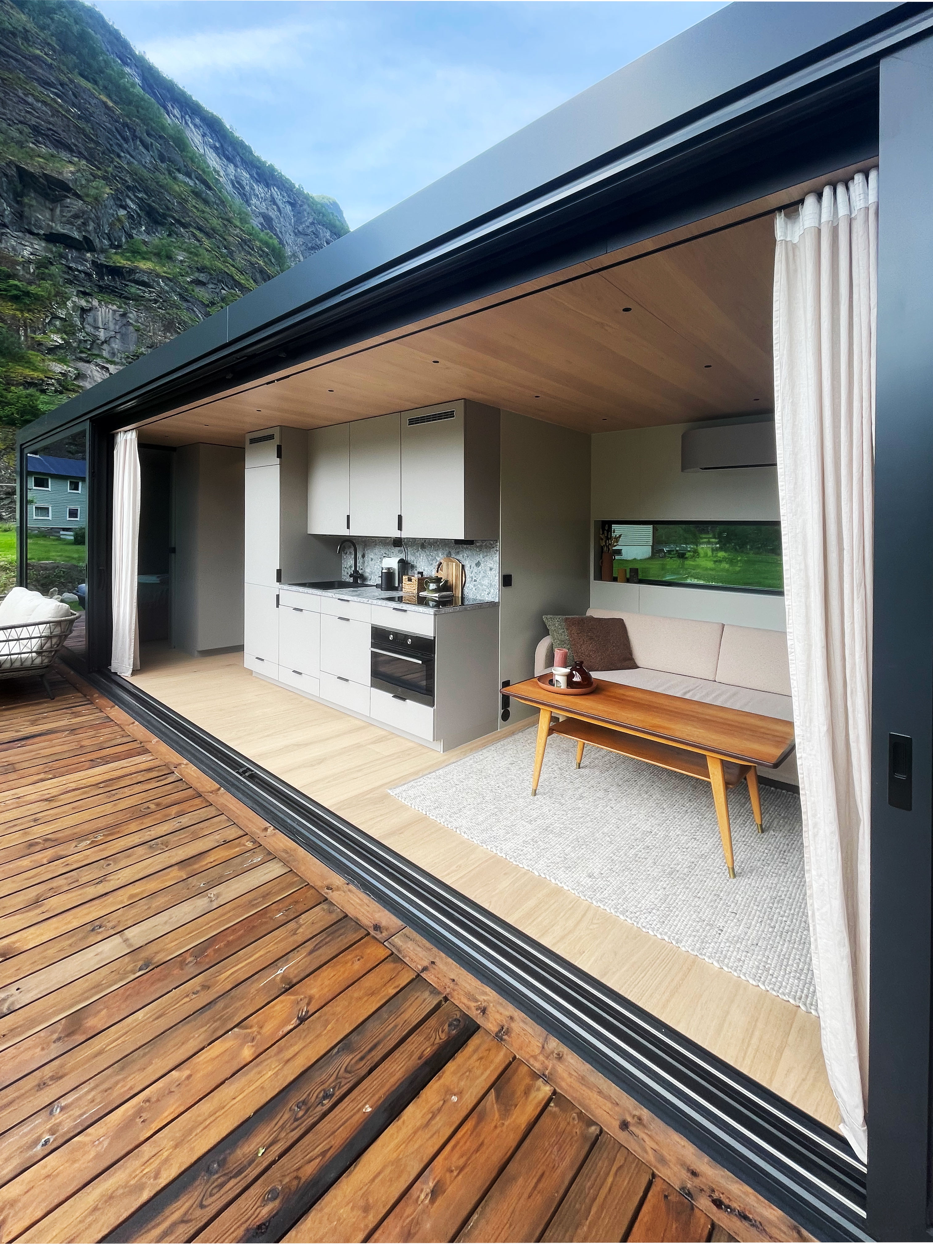 Casa nella natura a Flåm
