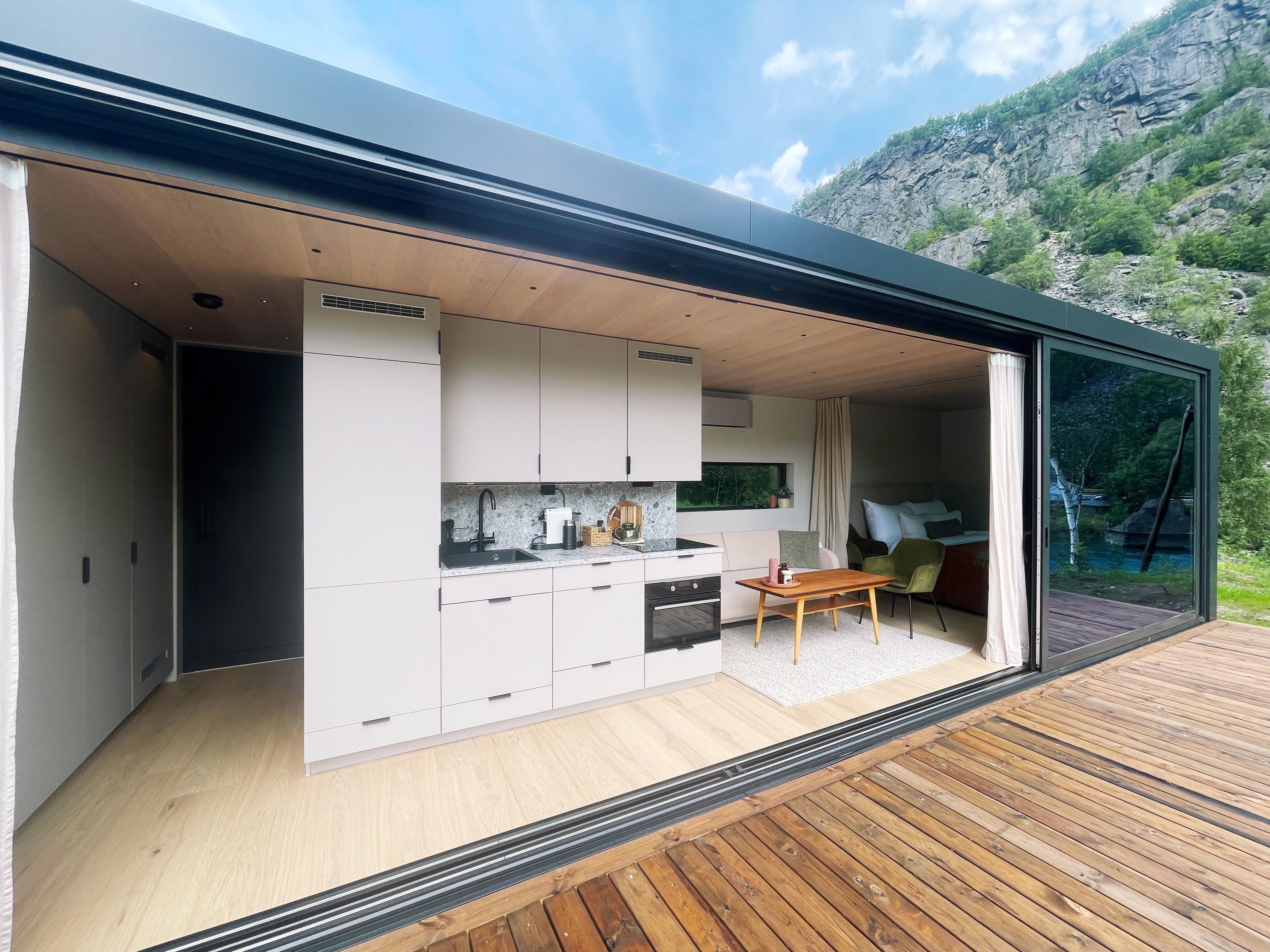 Casa nella natura a Flåm