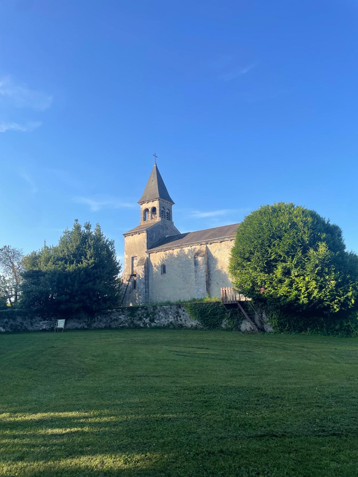 Maison nature à Montaigu le Blin