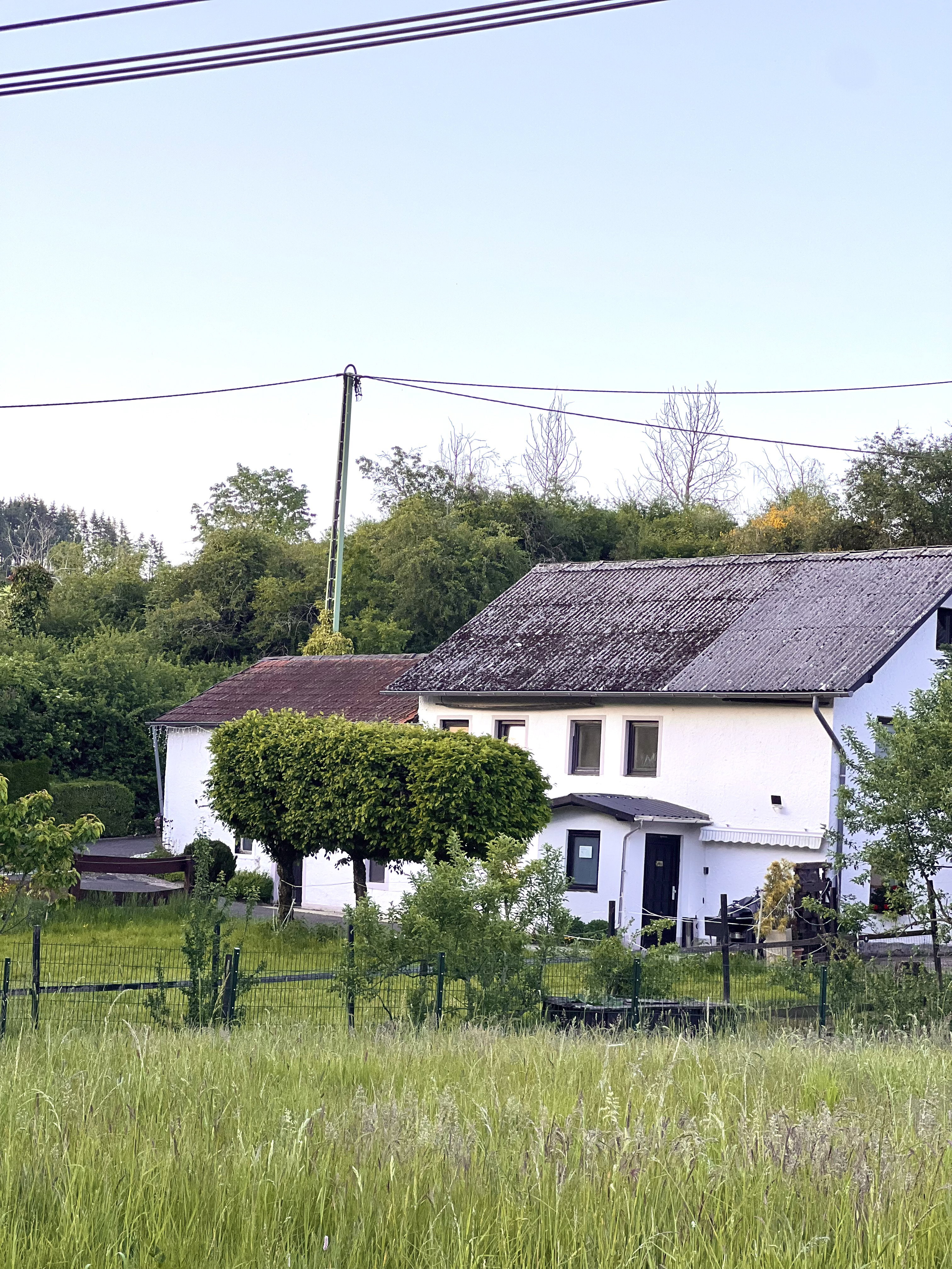 Naturhäuschen in Halenbach