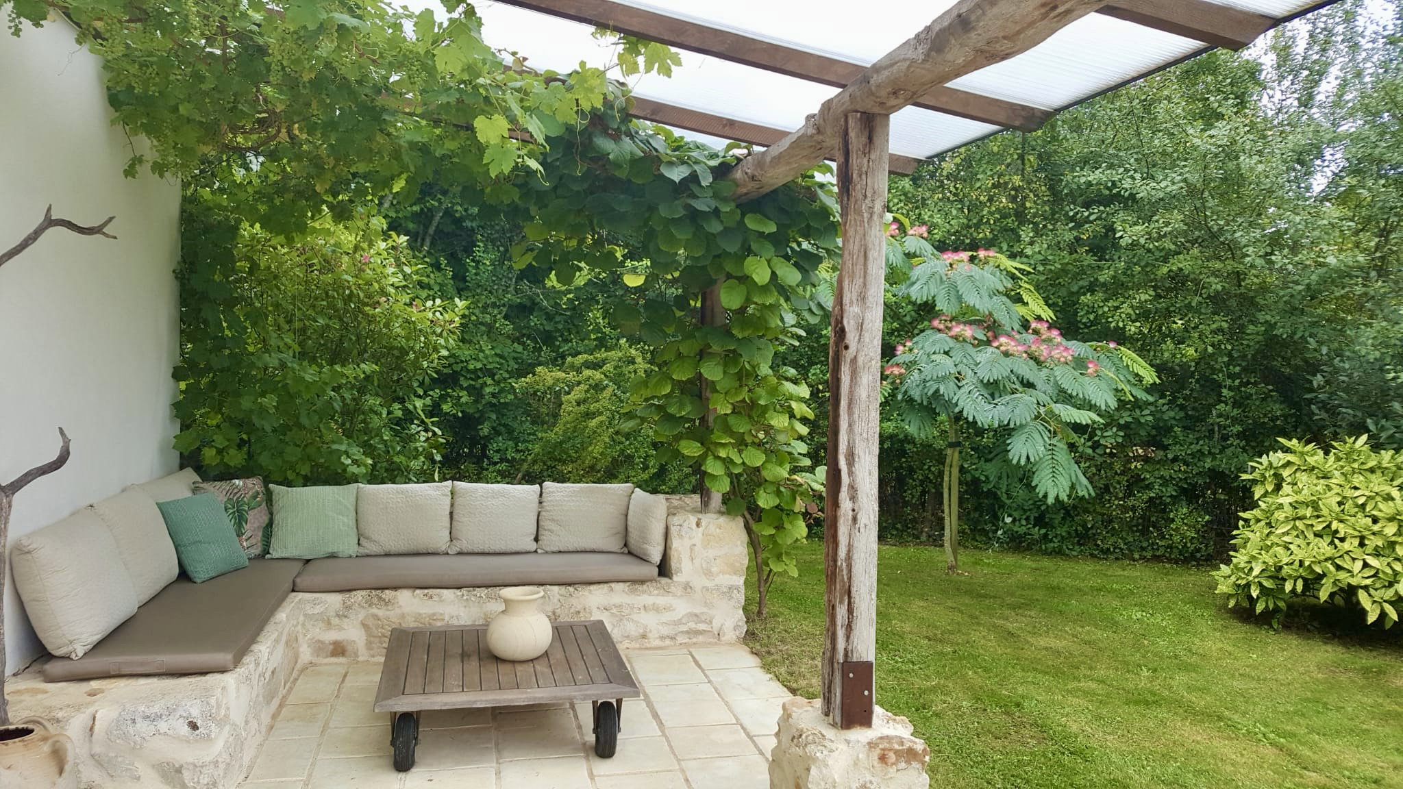 Maison nature à Nanteuil en Vallee