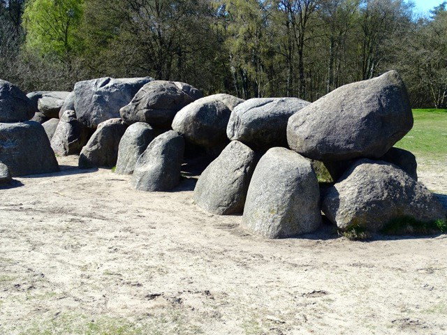 - image: 18